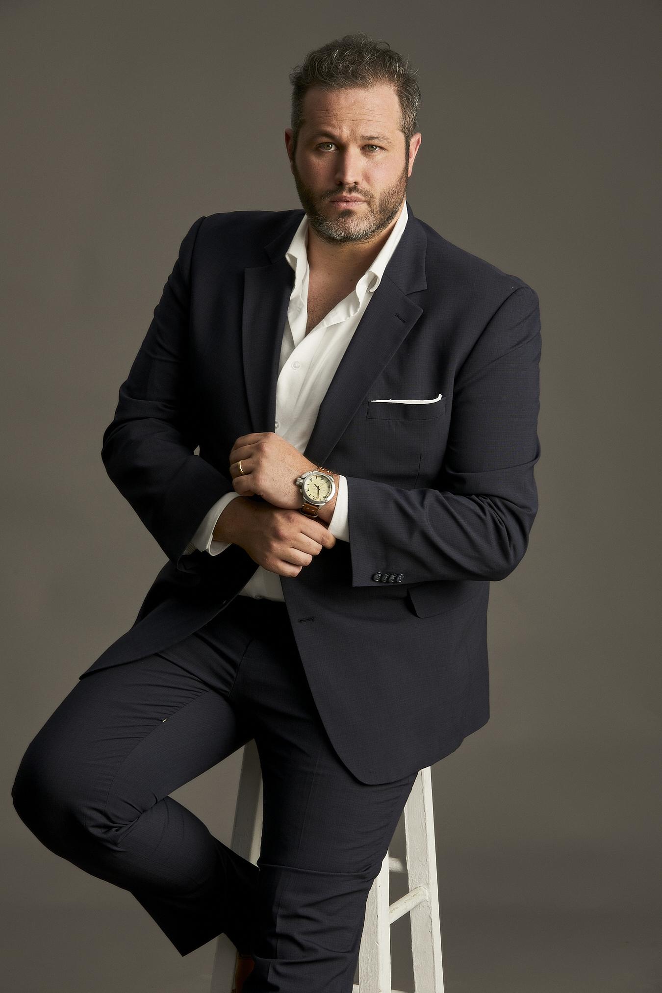 actor Hunter Hill large photo