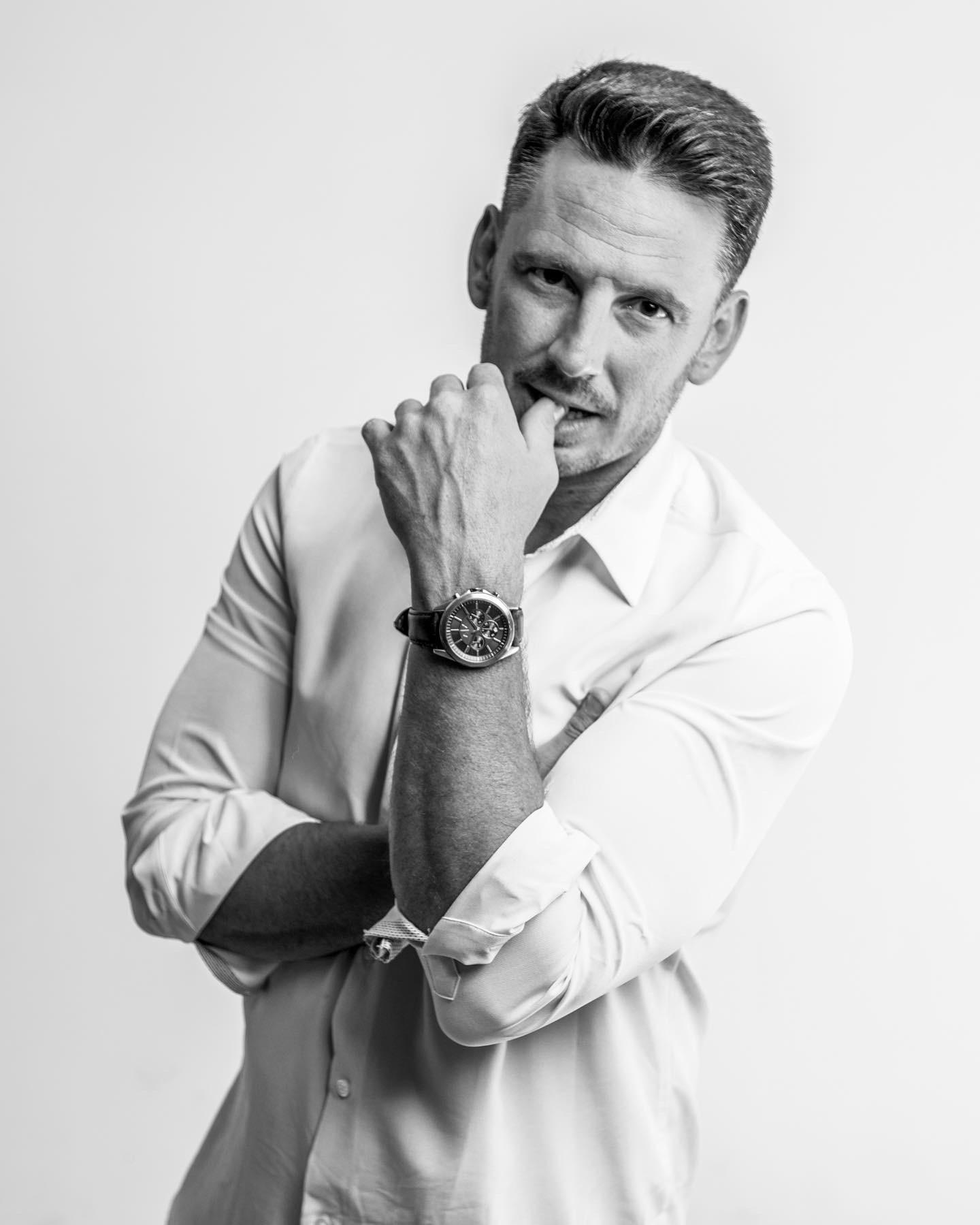 actor Justin Armstrong large photo