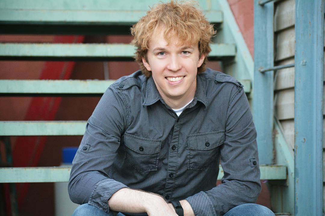 actor Adam Berg large photo