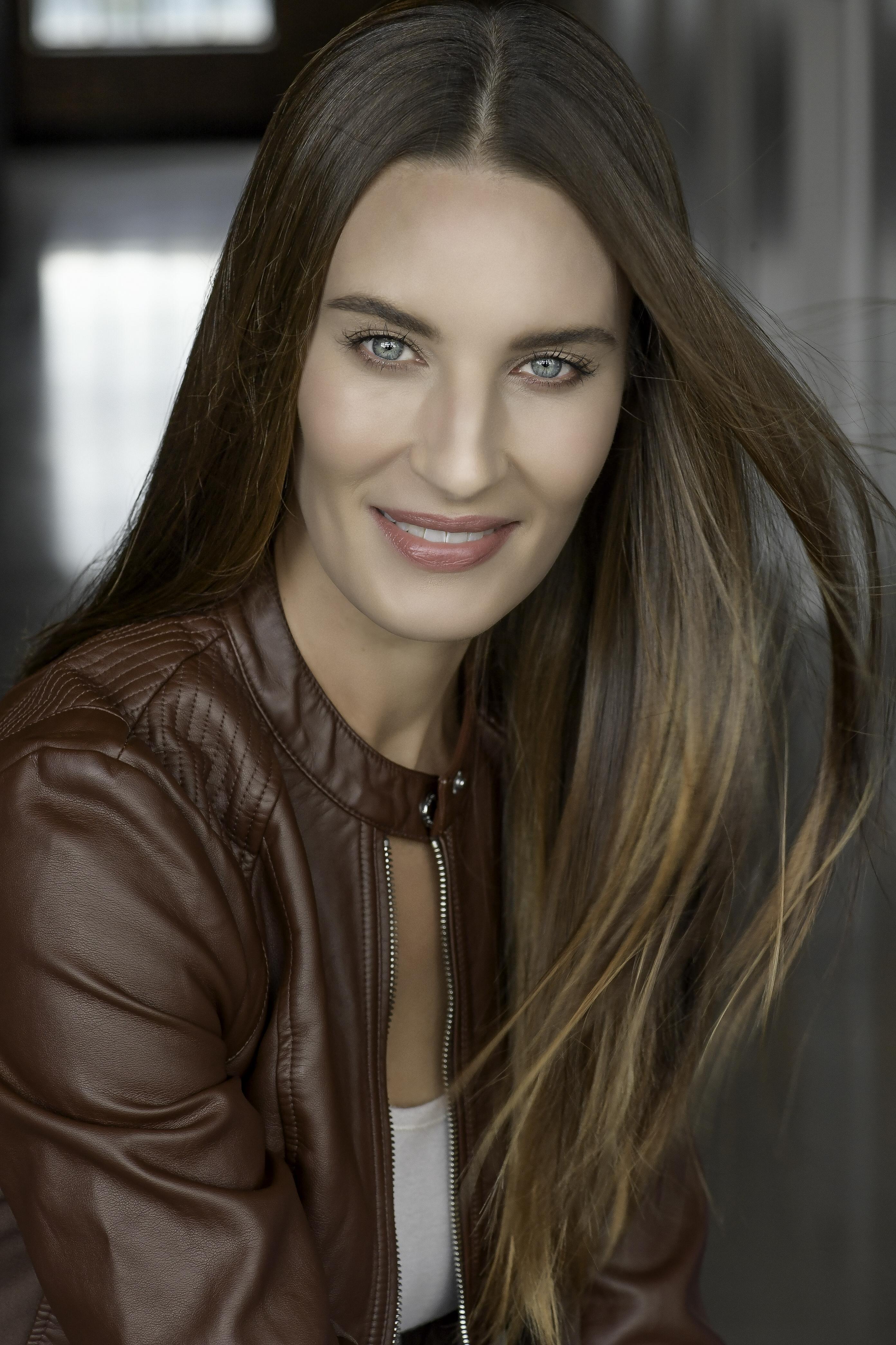 actor Kerry Kelly Gridley large photo