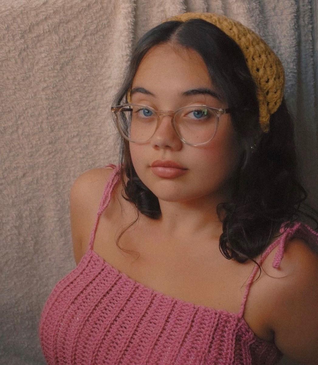 actor Molly Dew large photo