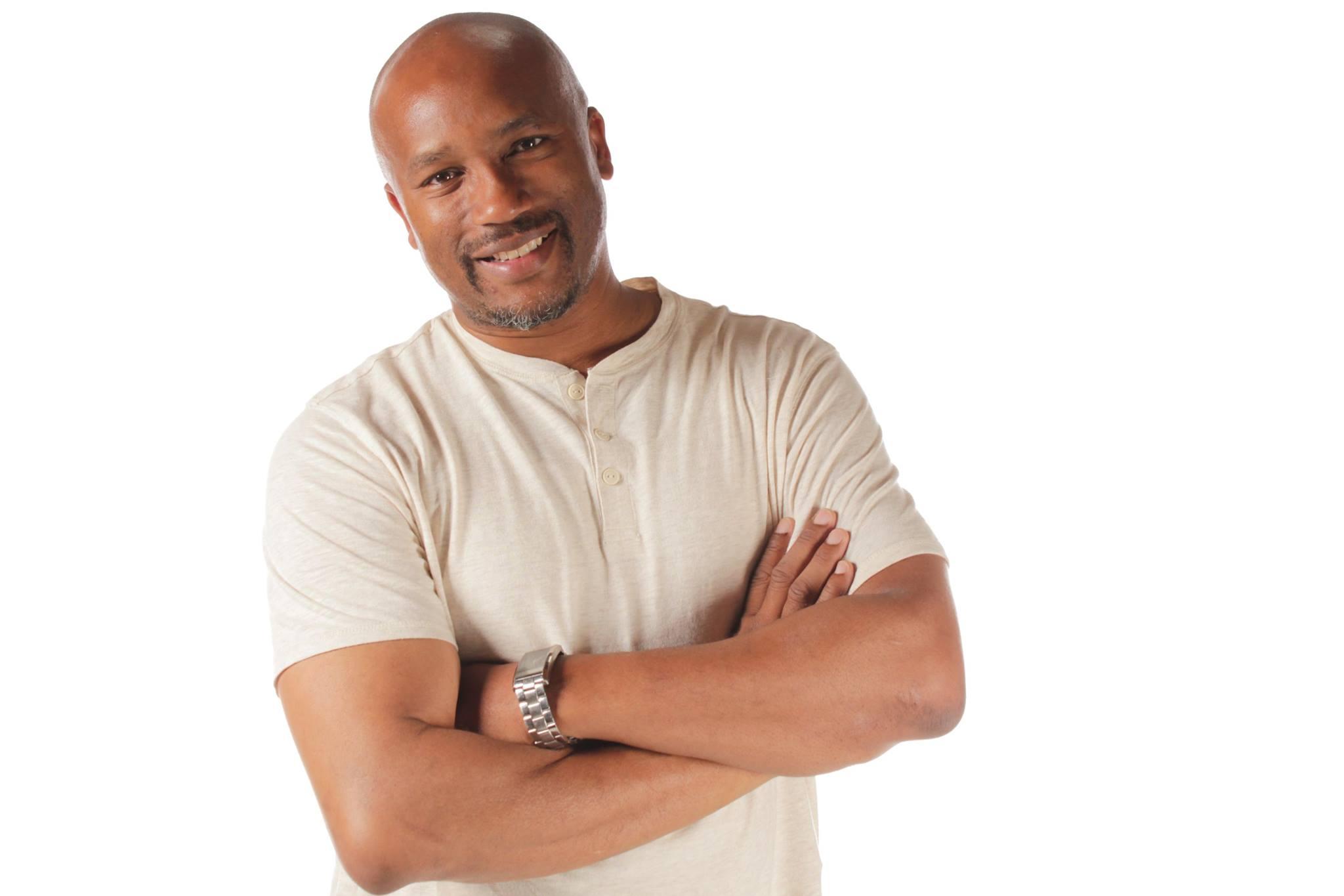 actor Robert D. Parham large photo