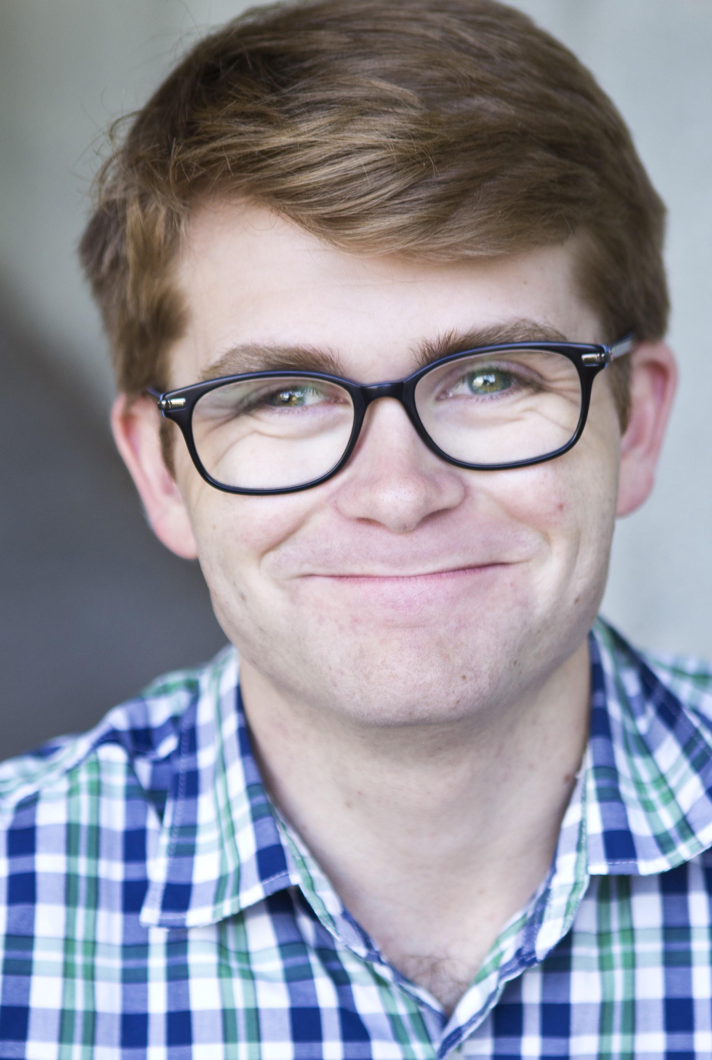 actor Leigh Joel Scott large photo