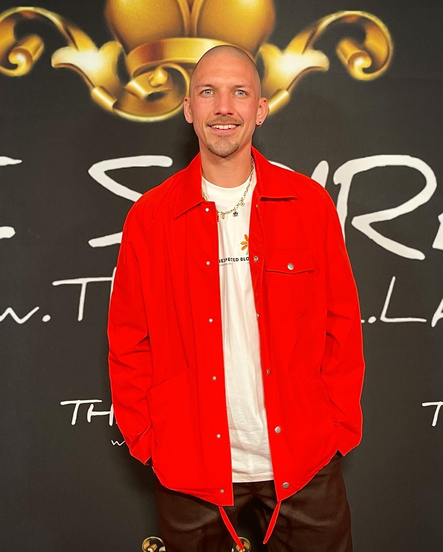 actor Christopher Michael Carney large photo