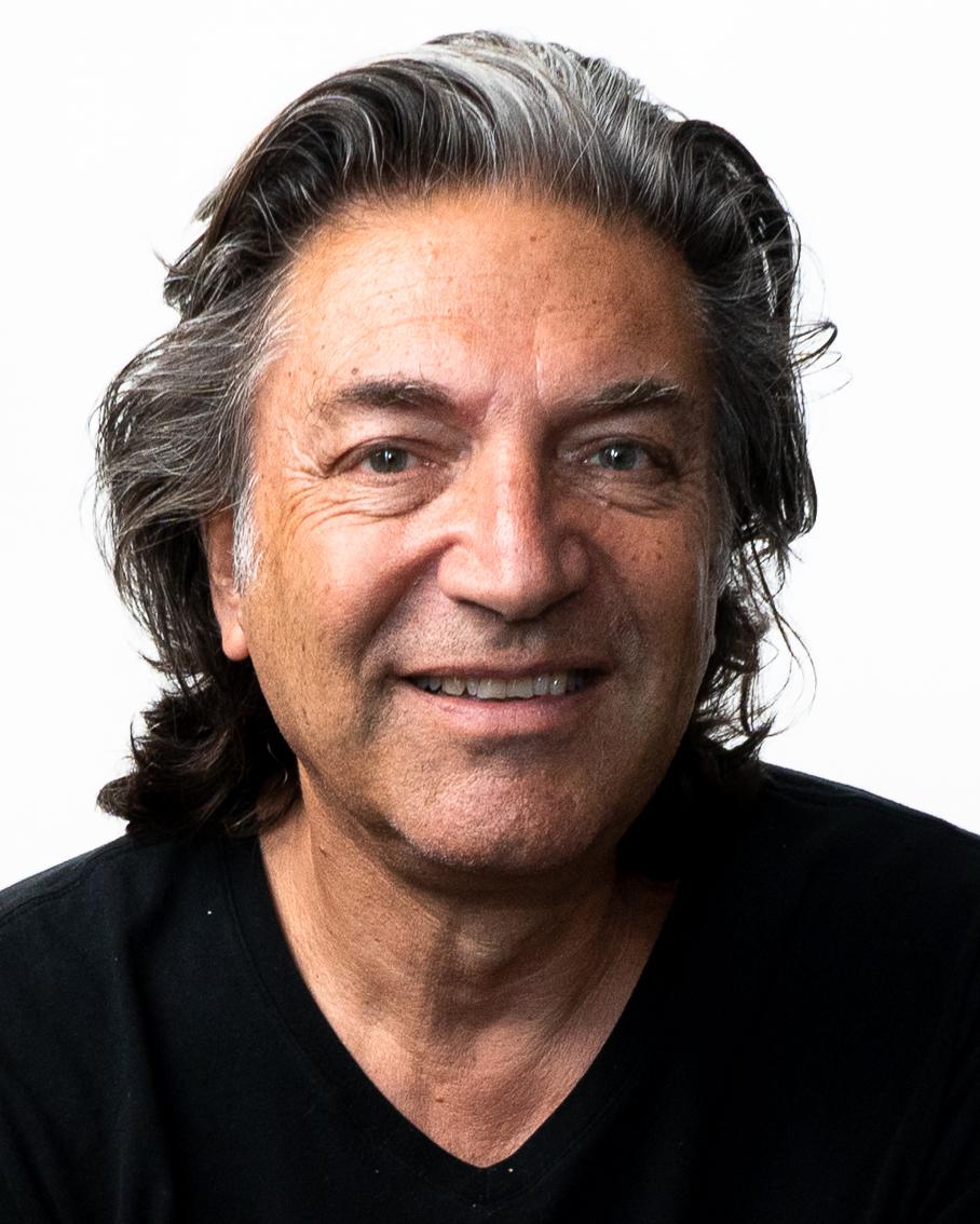 actor Dennis Kleinman large photo