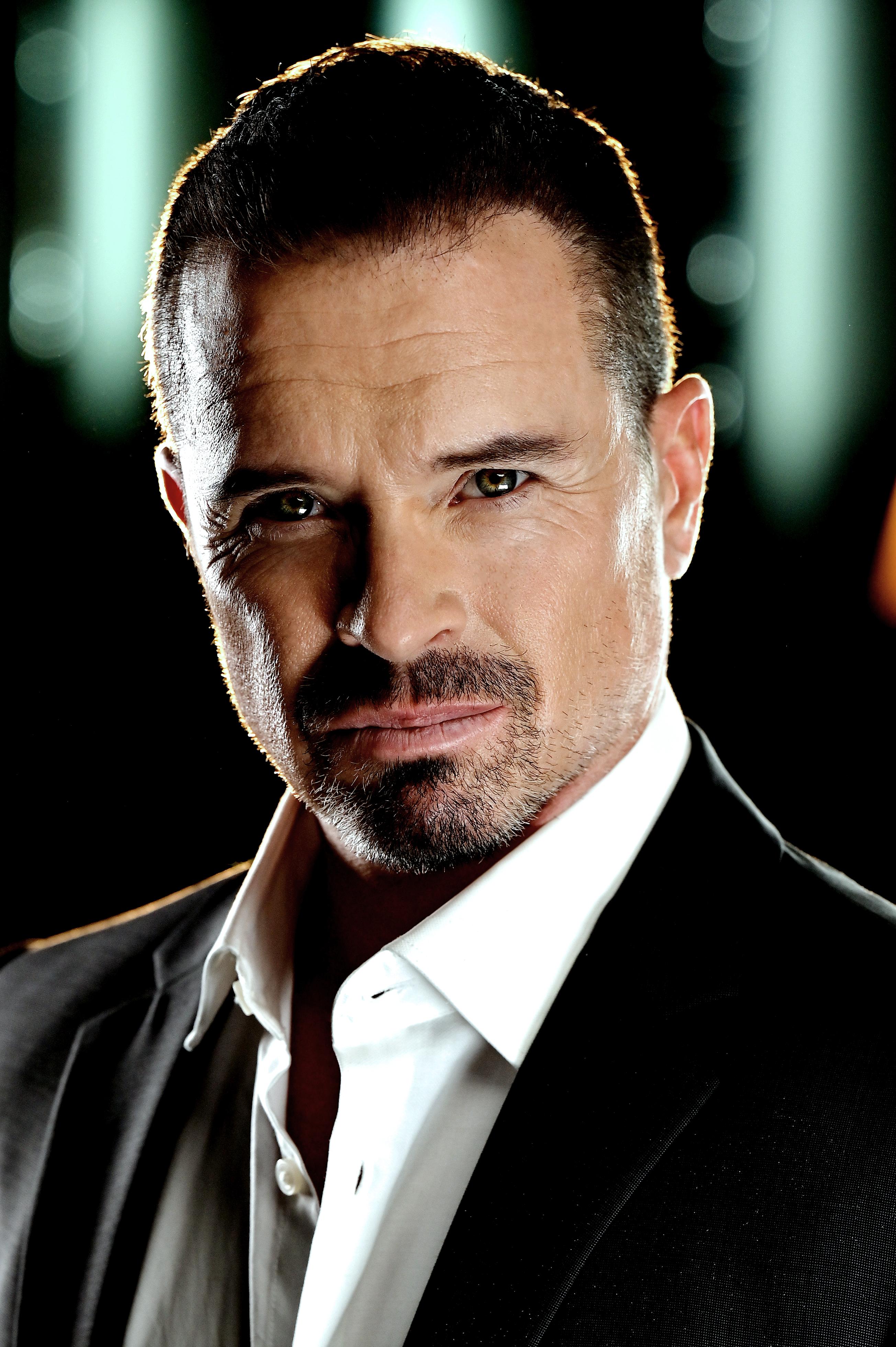 actor McKay Stewart large photo