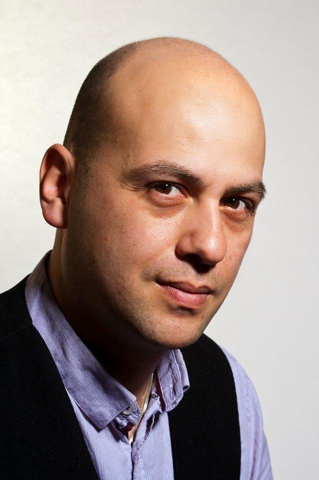 actor Max Rudd large photo