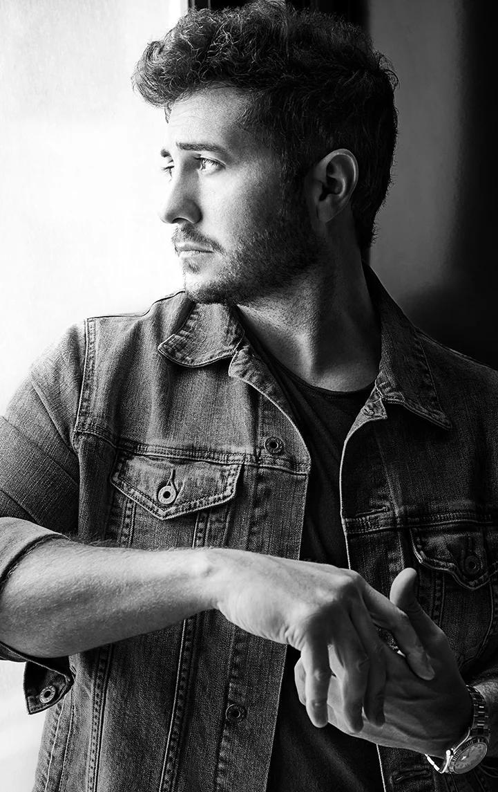 actor Matthew Gallagher large photo