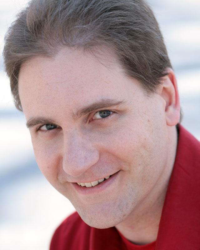 actor Neil Ramsay large photo