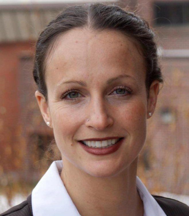 actor Amanda Curtis large photo