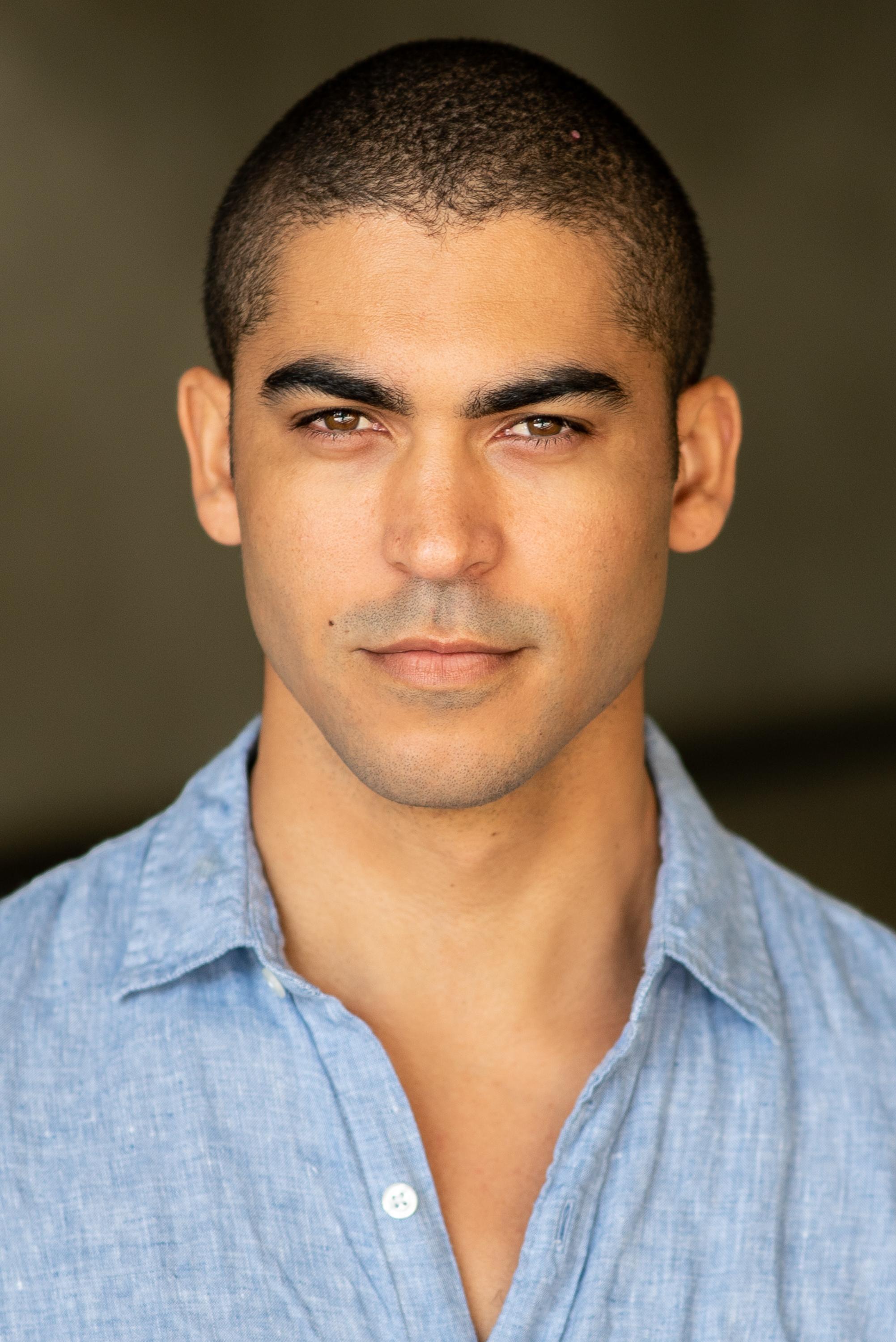 actor Chris Jones large photo