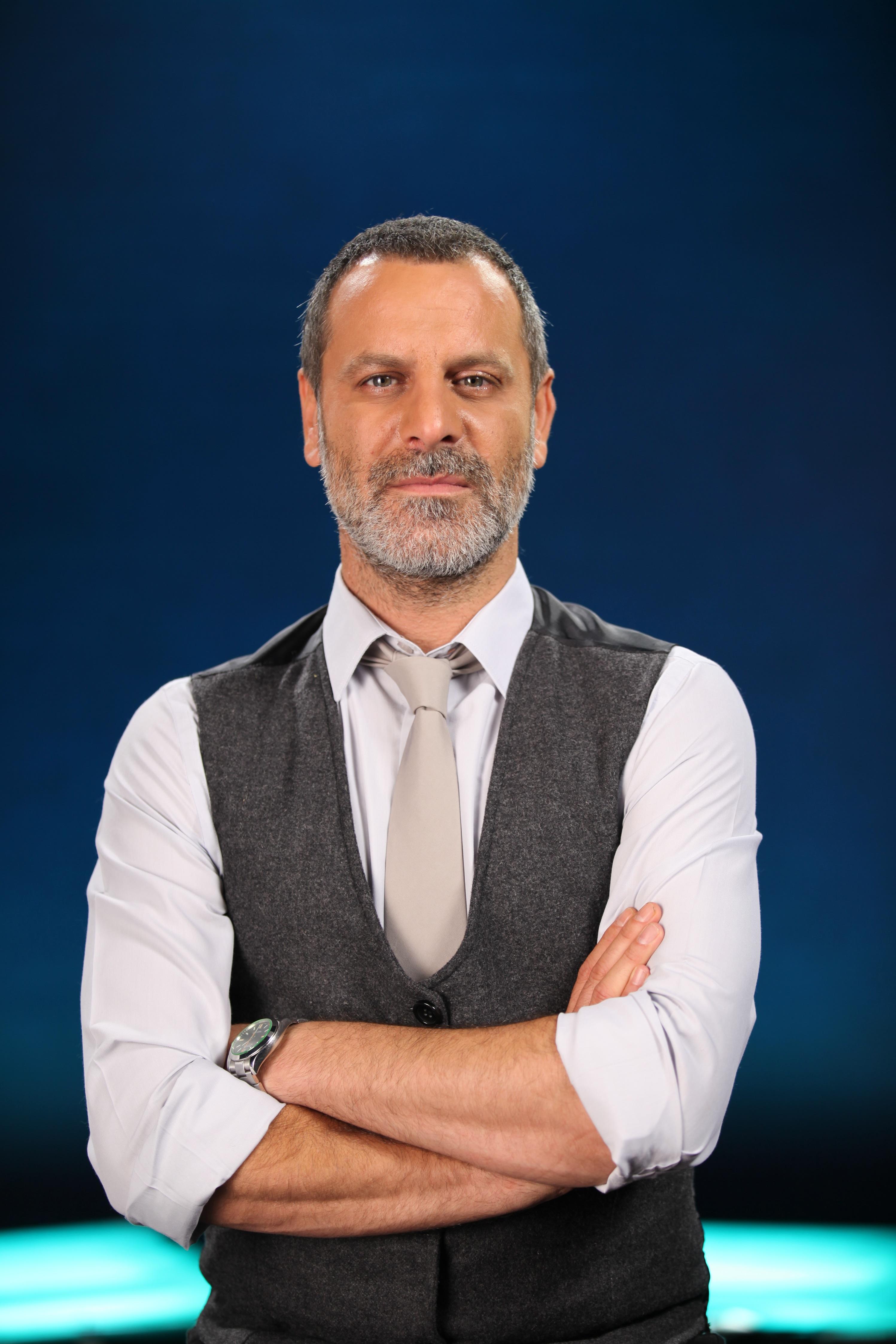 actor Ozan Güven large photo