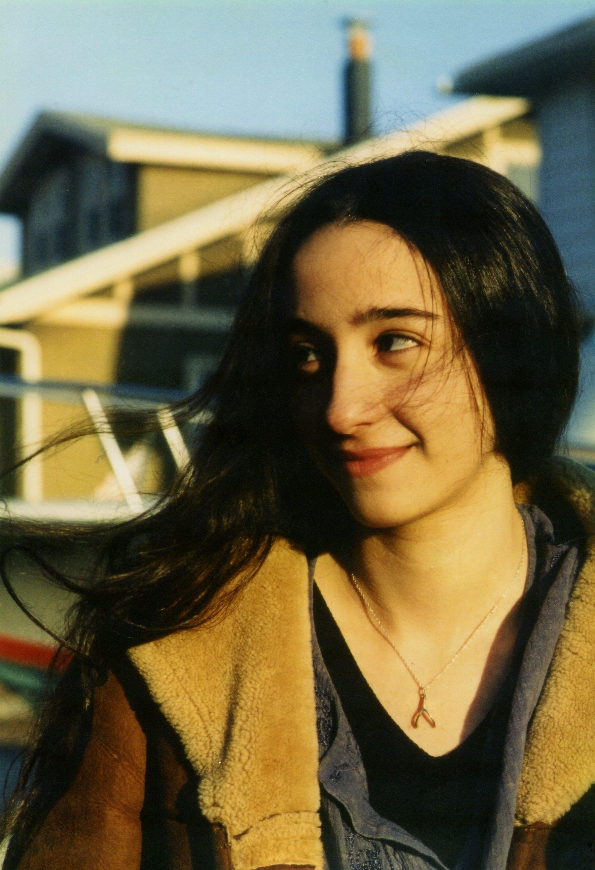 actor Talia Lugacy large photo