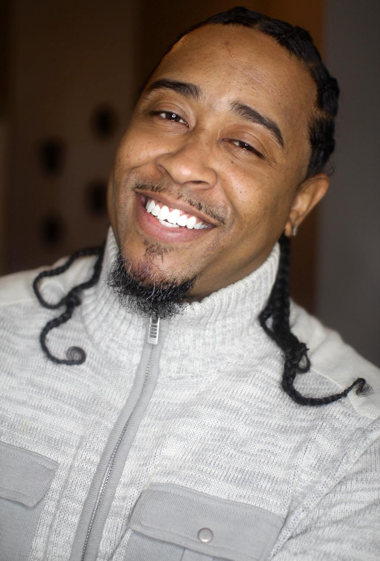 actor Frank White large photo