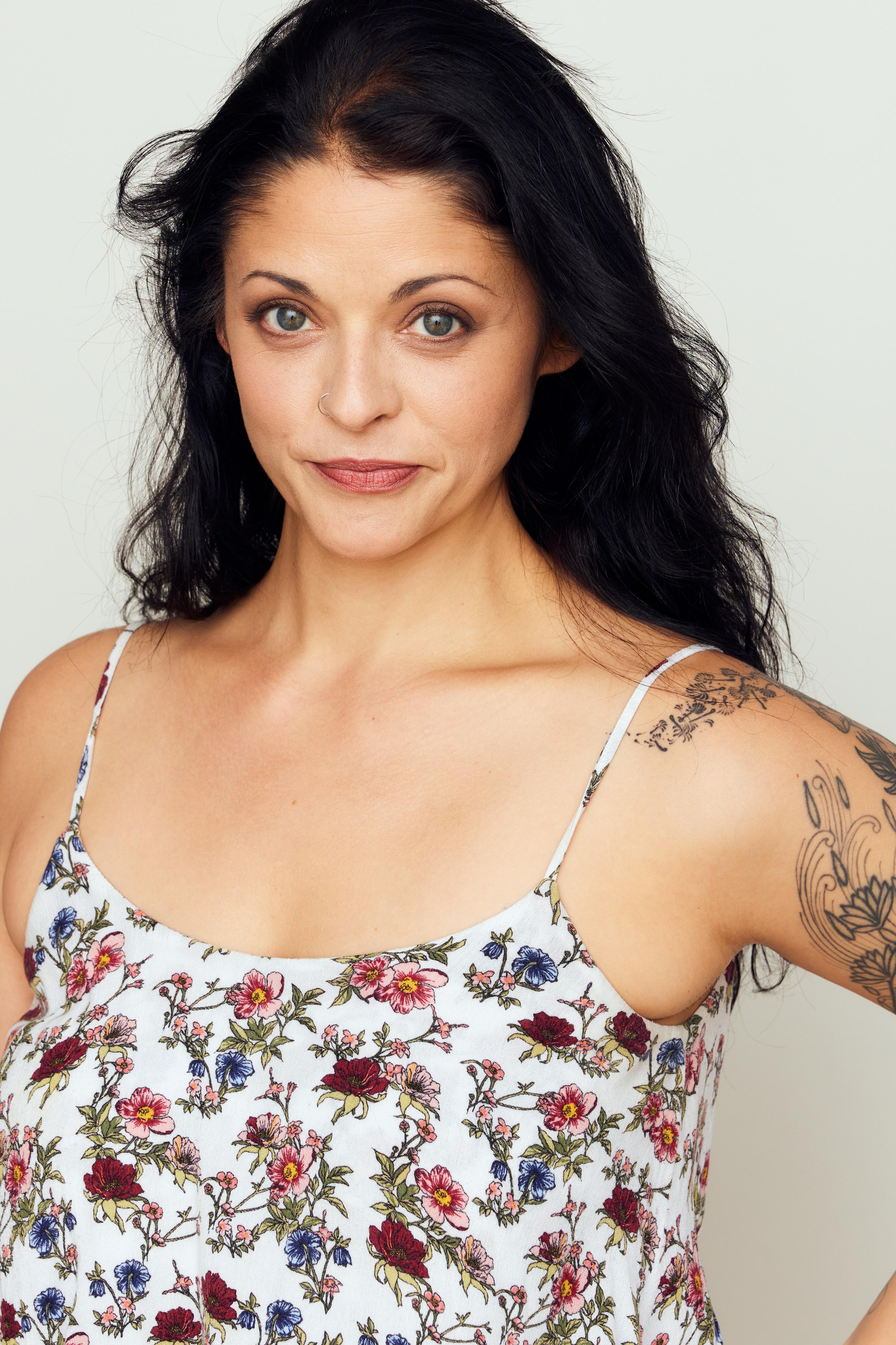 actor Ann Sonneville large photo