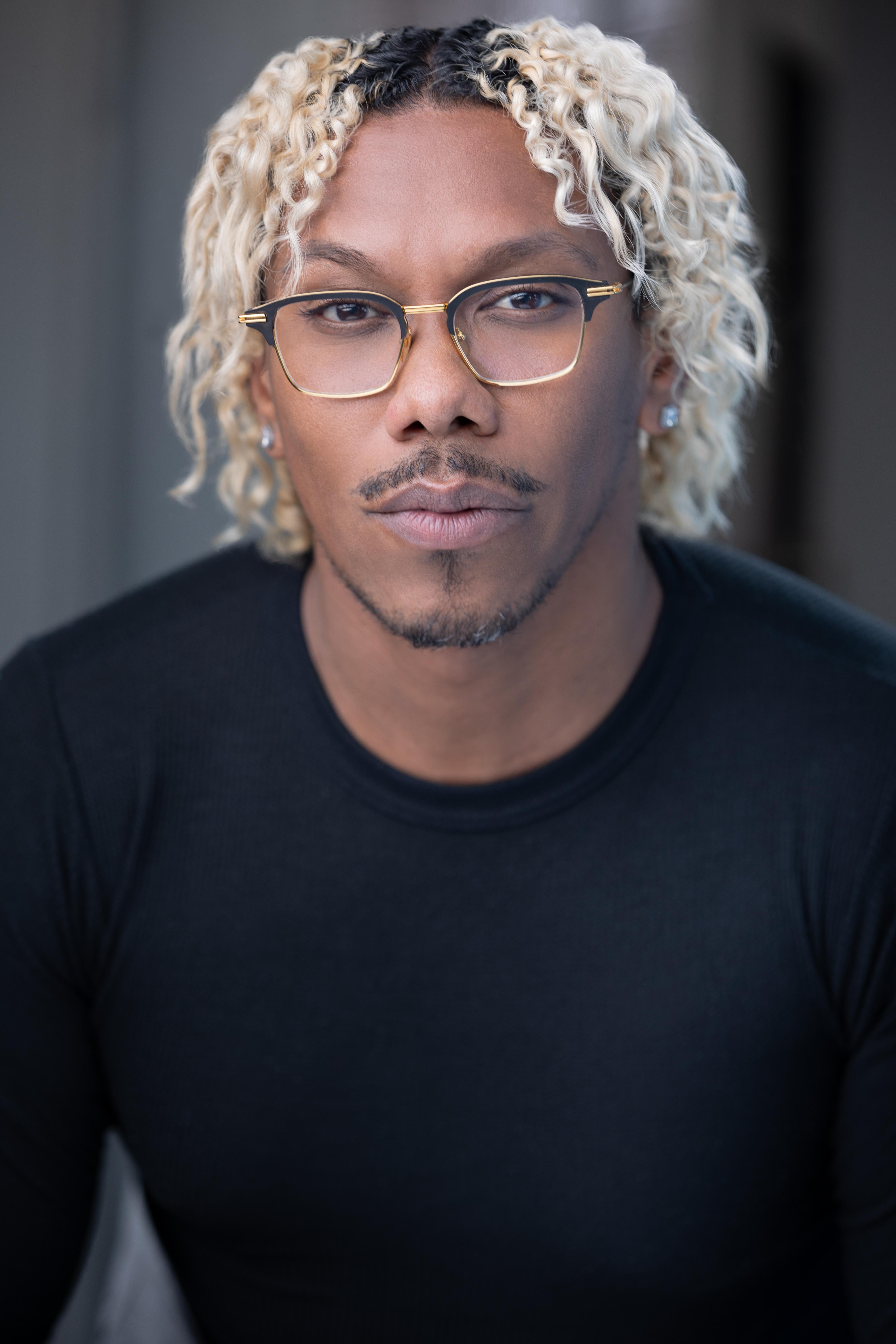 actor Jesse Lewis IV large photo