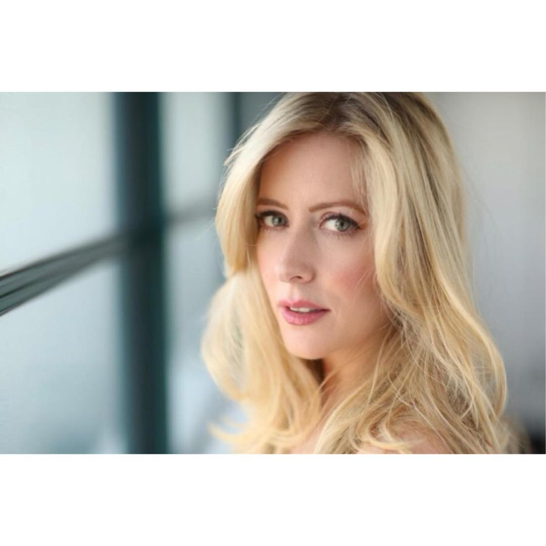 actor Stacey Daly large photo