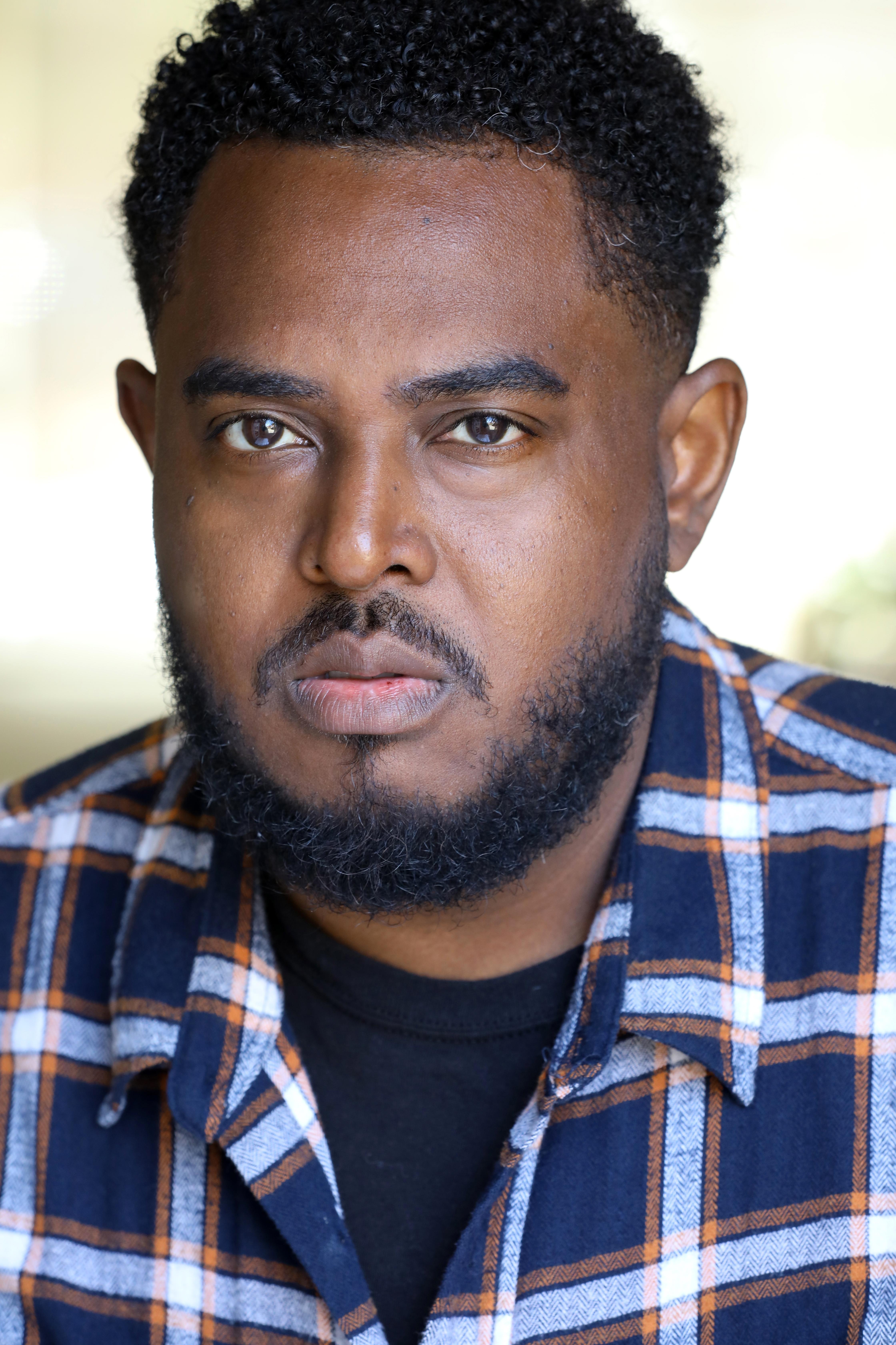 actor Lorenzo Eduardo large photo