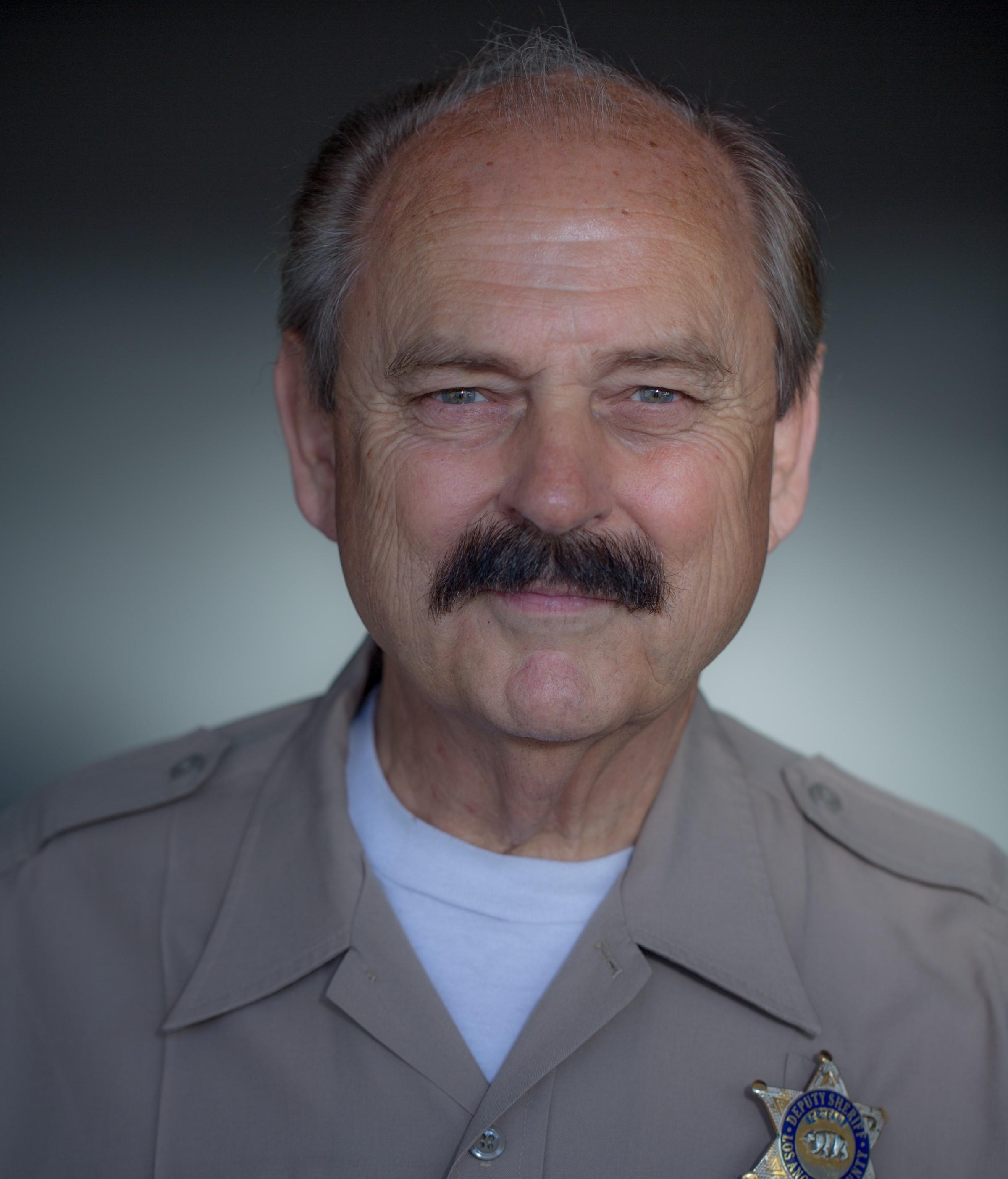 actor Kevin Carney large photo