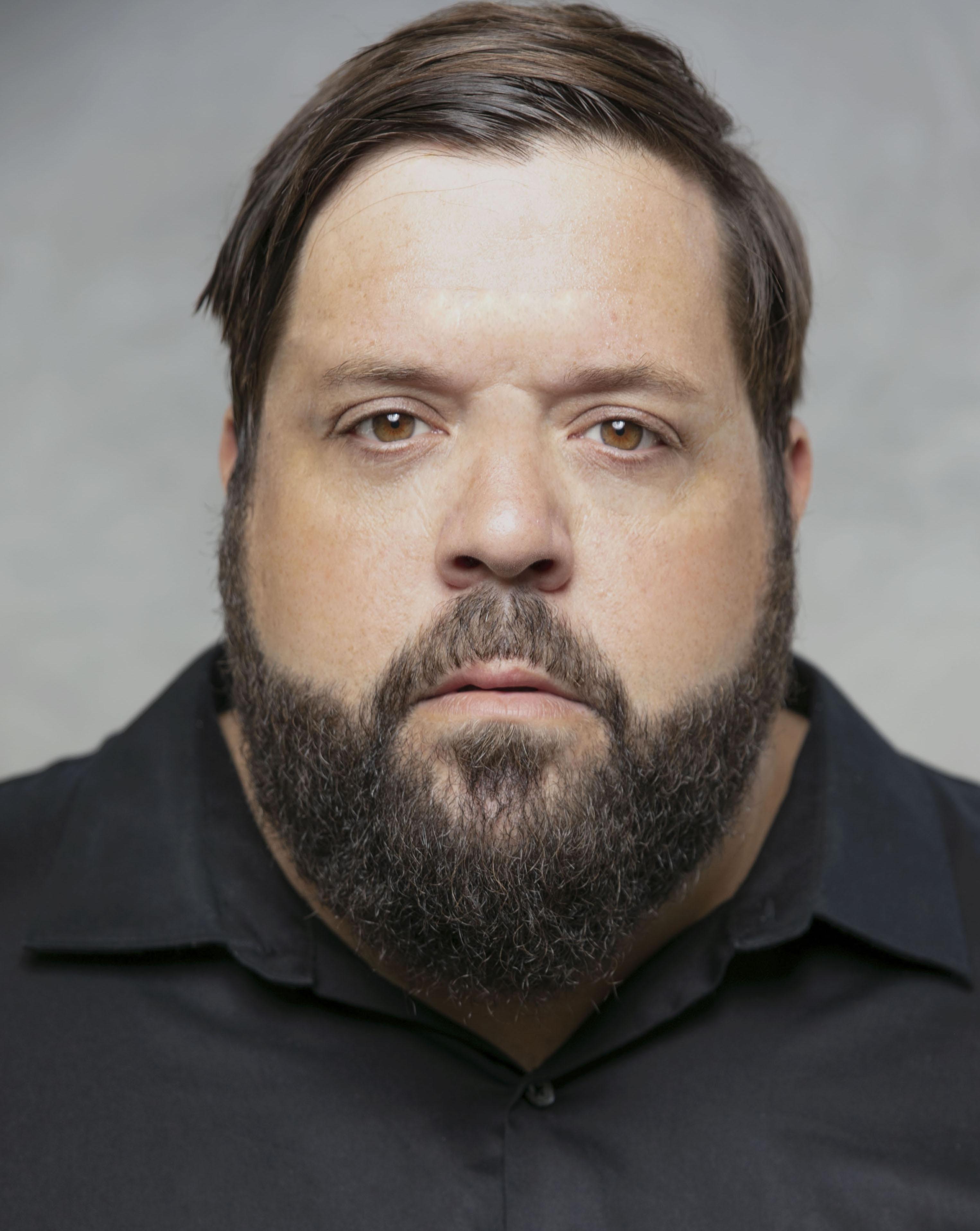 actor Tom E. Nicholson large photo