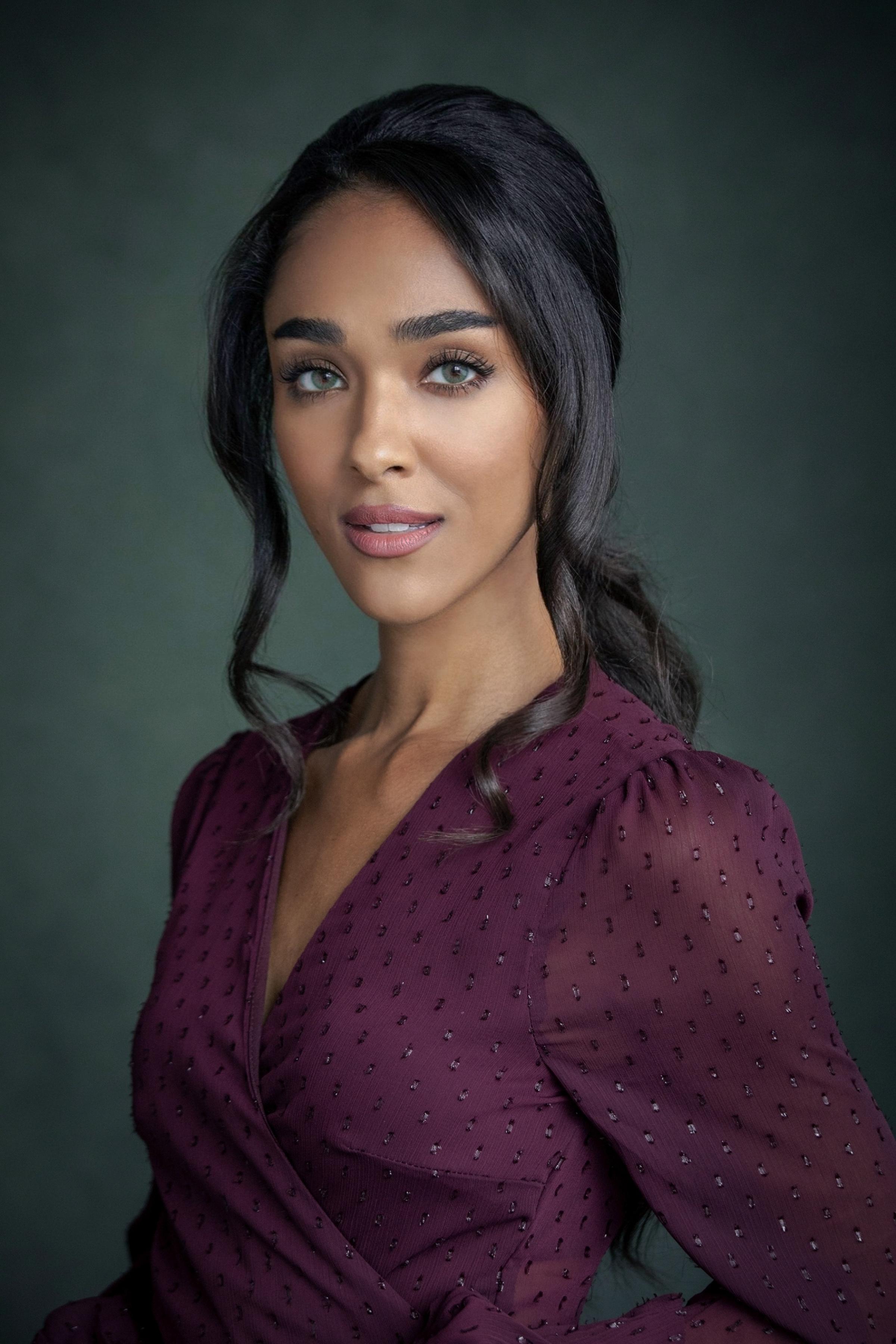 actor Andrea Senior large photo