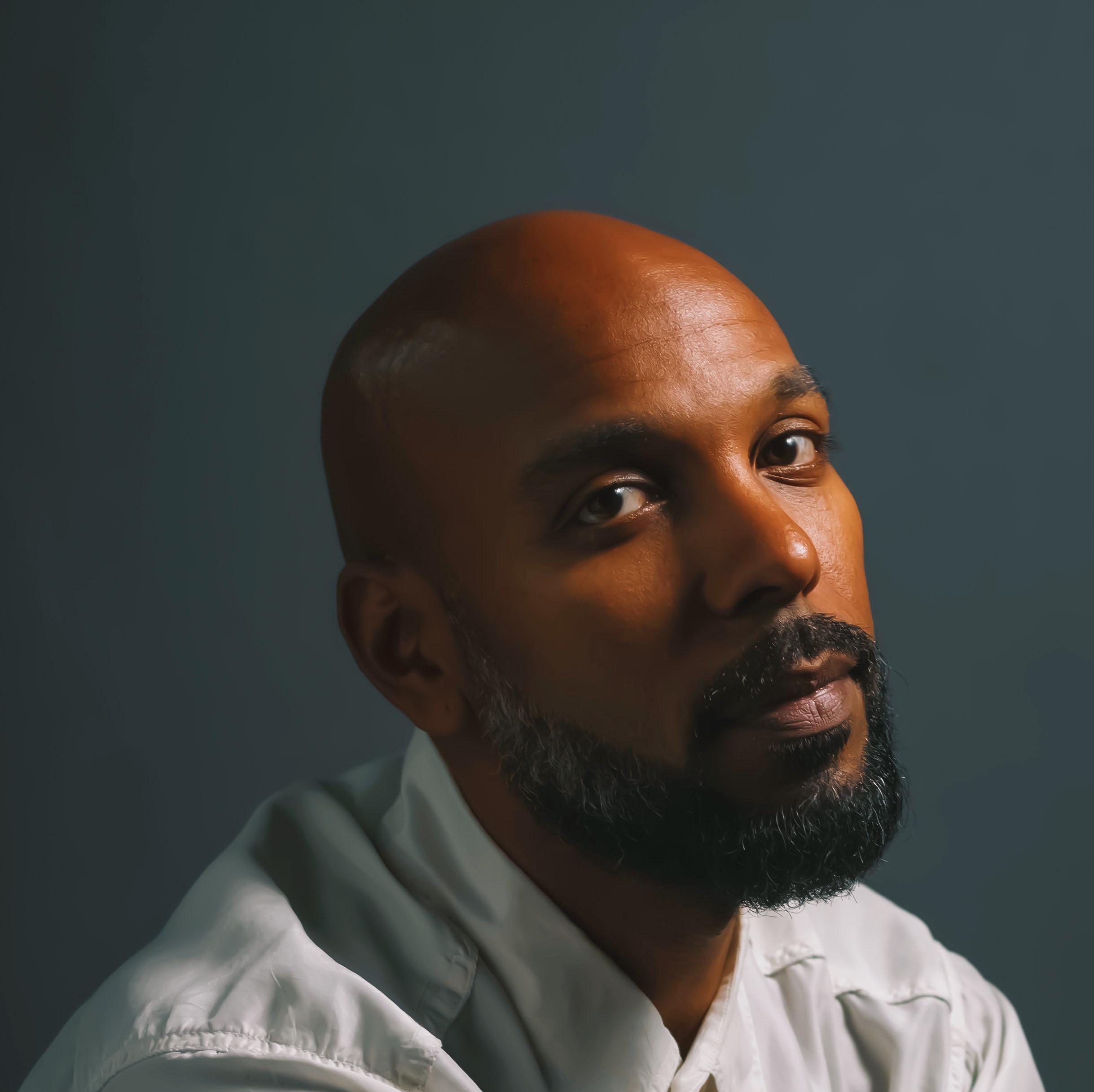 actor Christopher Bautista large photo