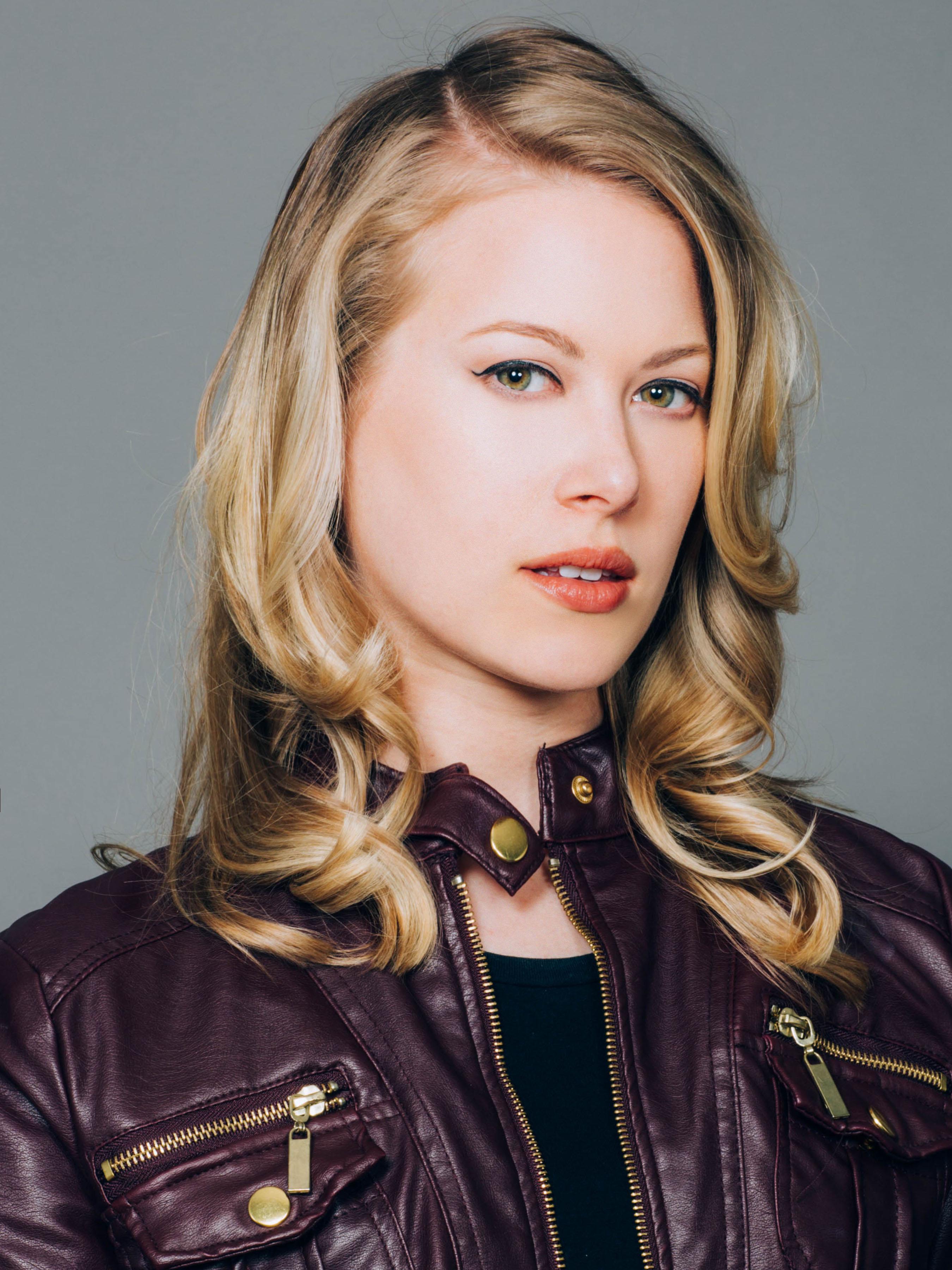 actor Lindsey Lemke large photo