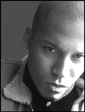 actor Von Roberts large photo