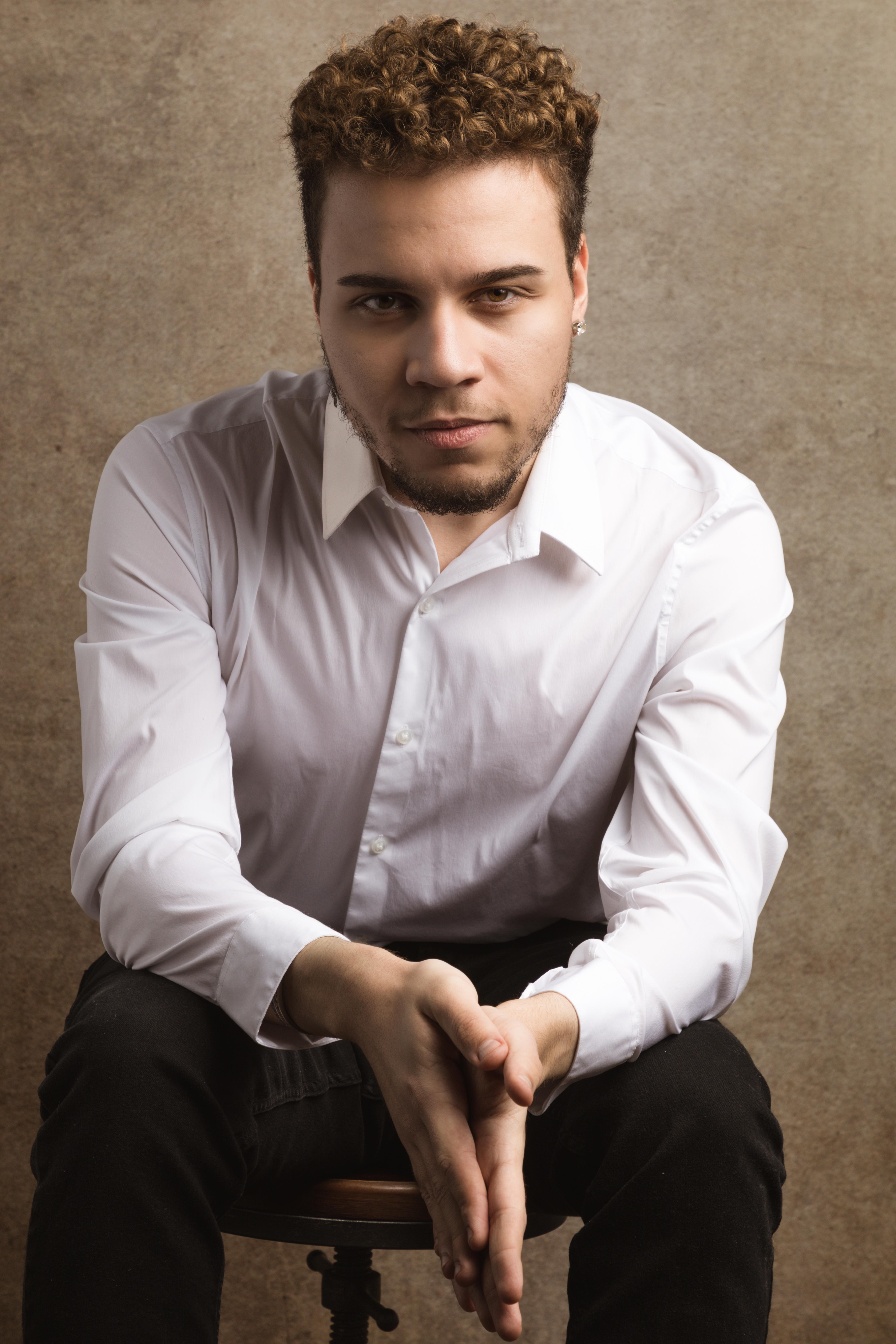 actor Aarman Touré large photo