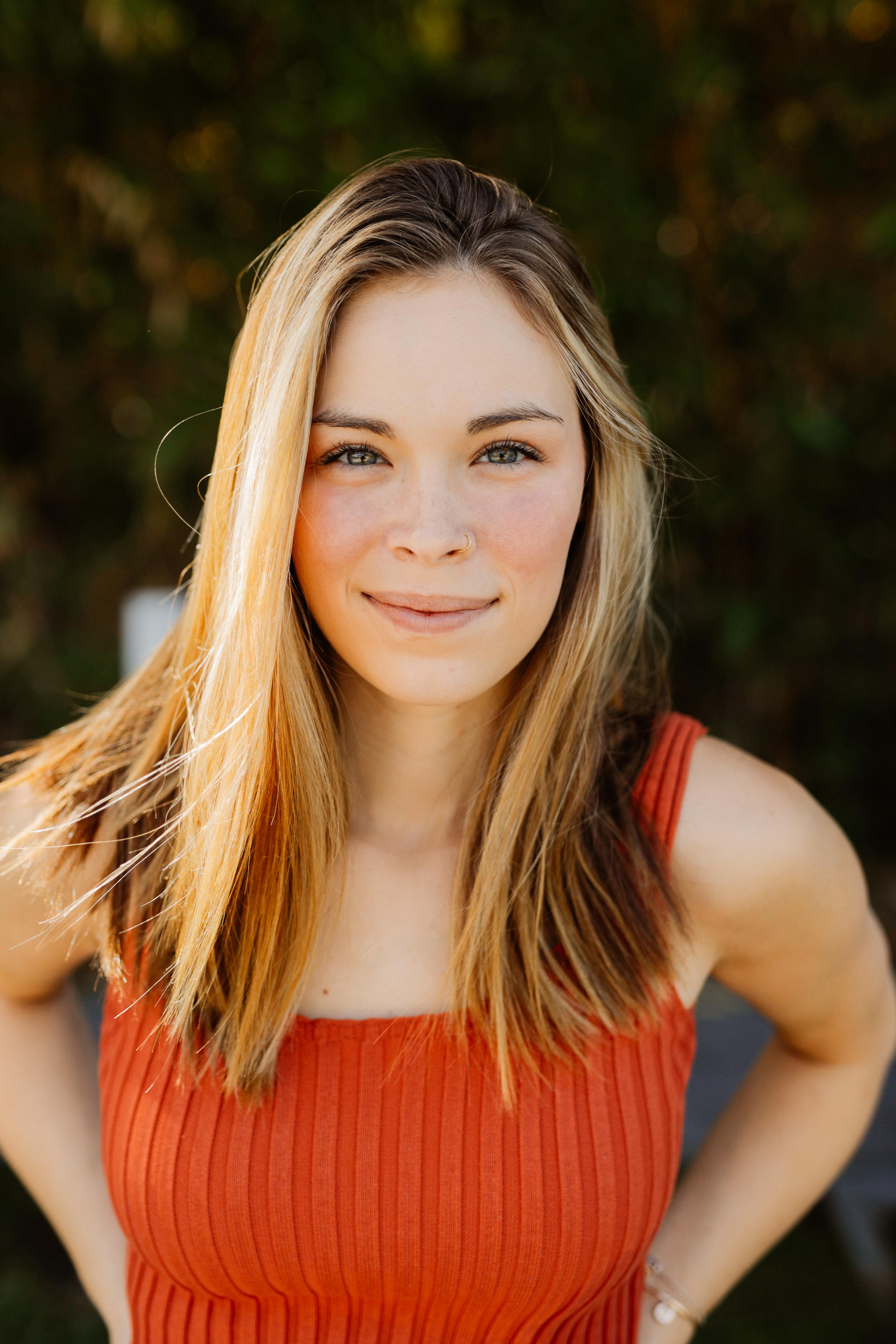 actor Reagan Drake large photo