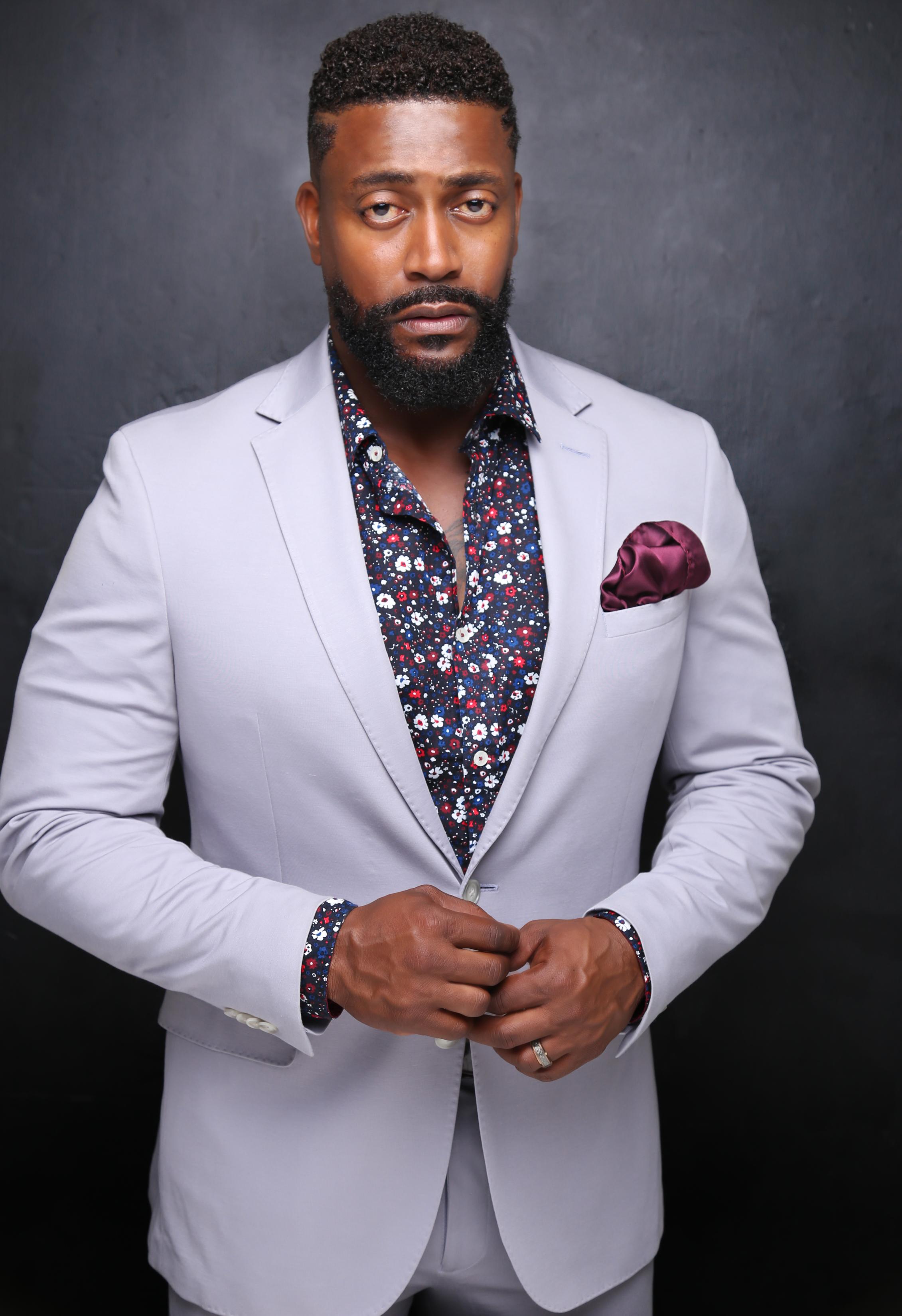 actor Julius Gregory large photo