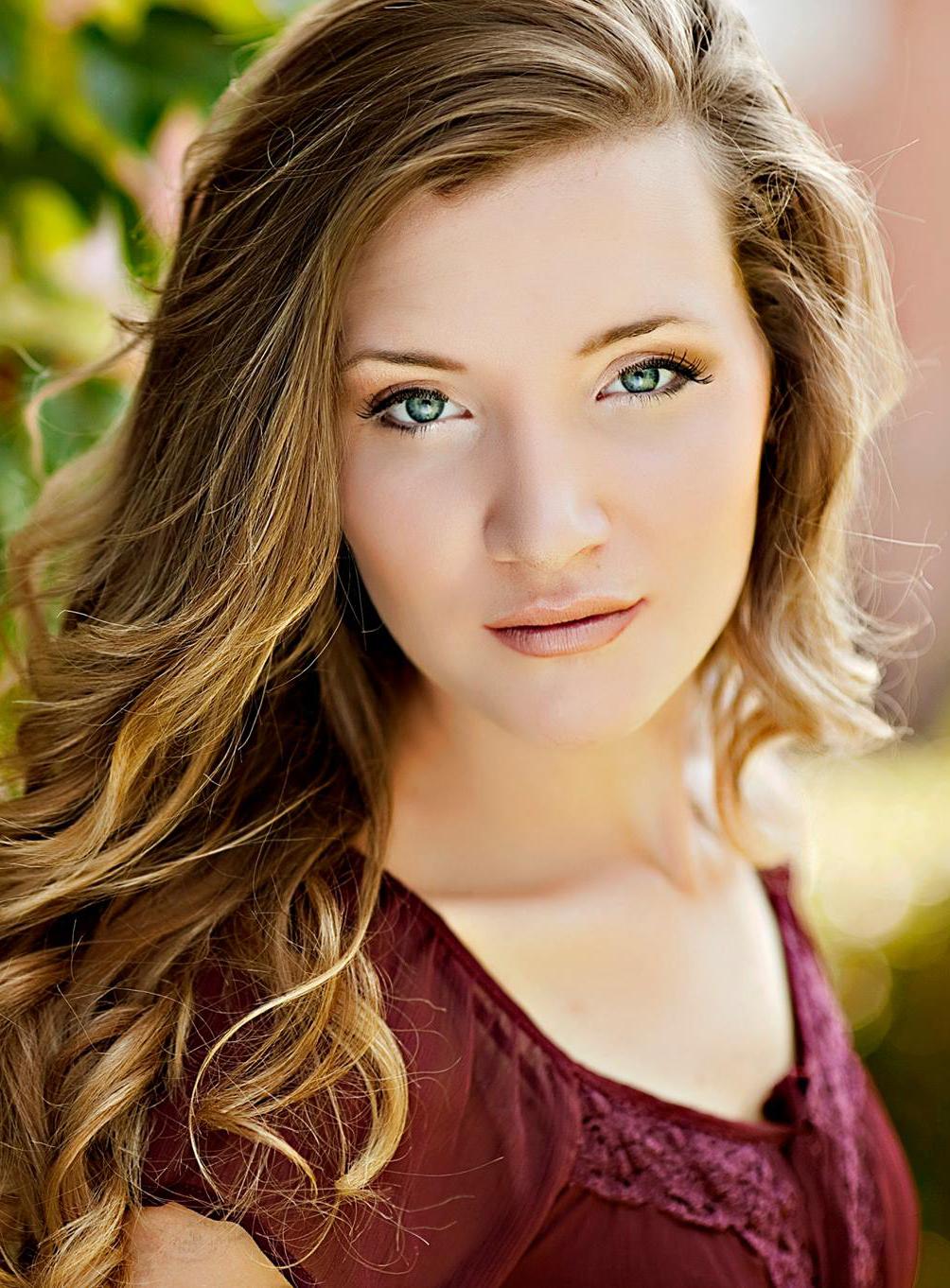 actor Toni Ann Gambale large photo