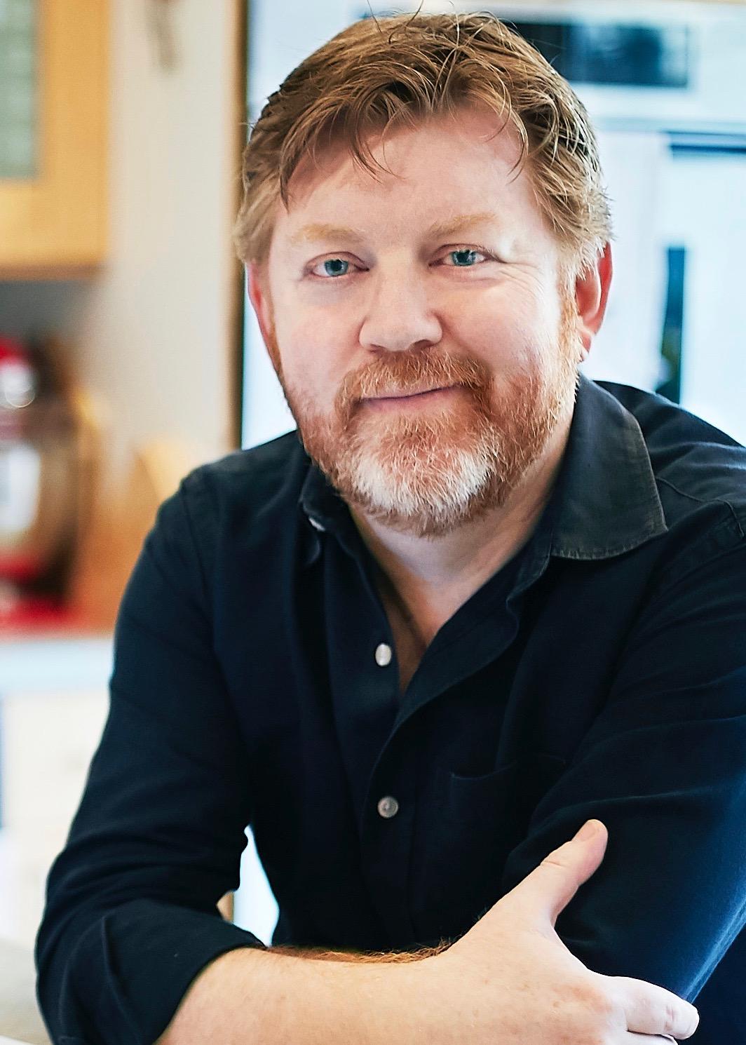 actor Doug Bost large photo