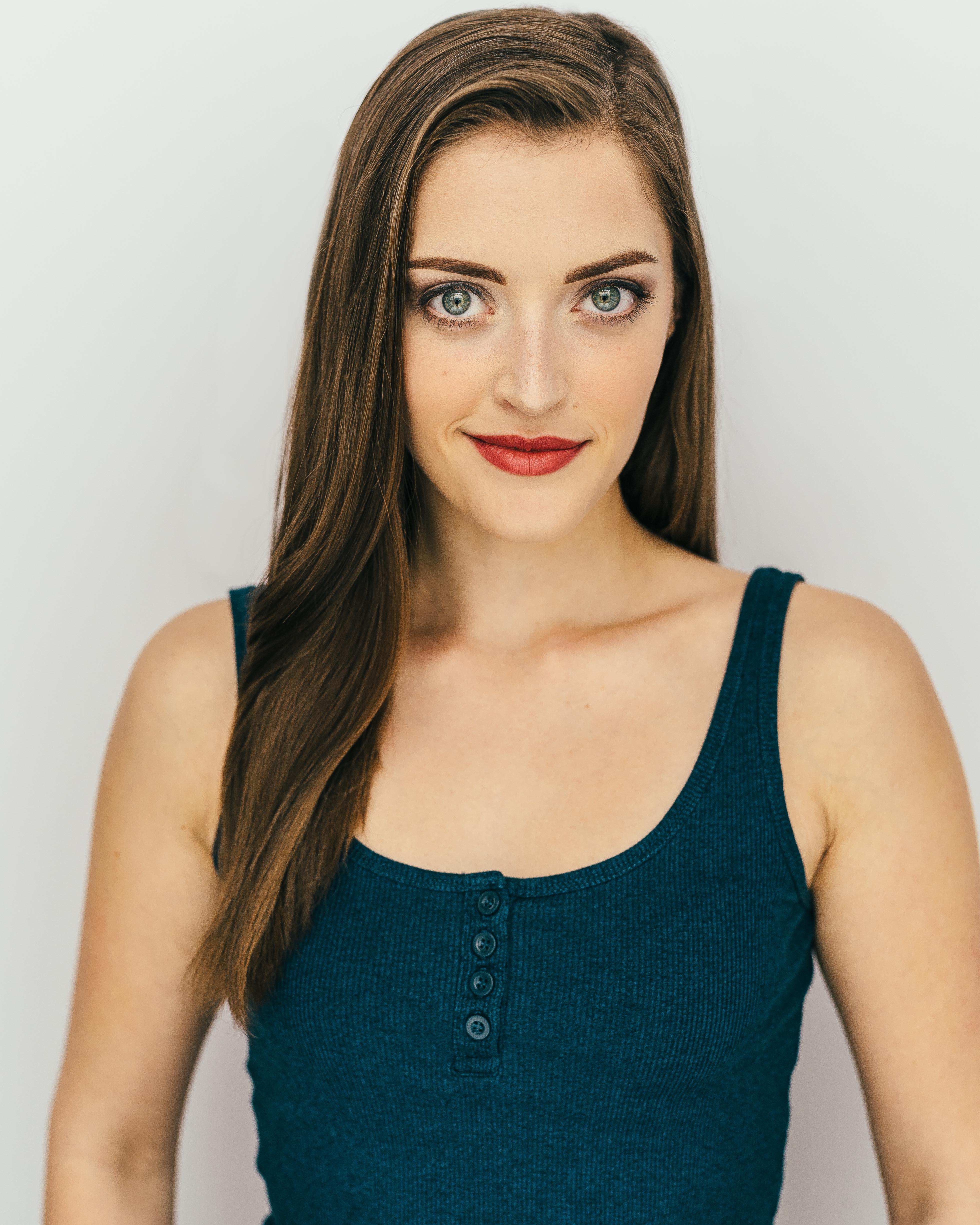 actor Vanessa Mitchell large photo