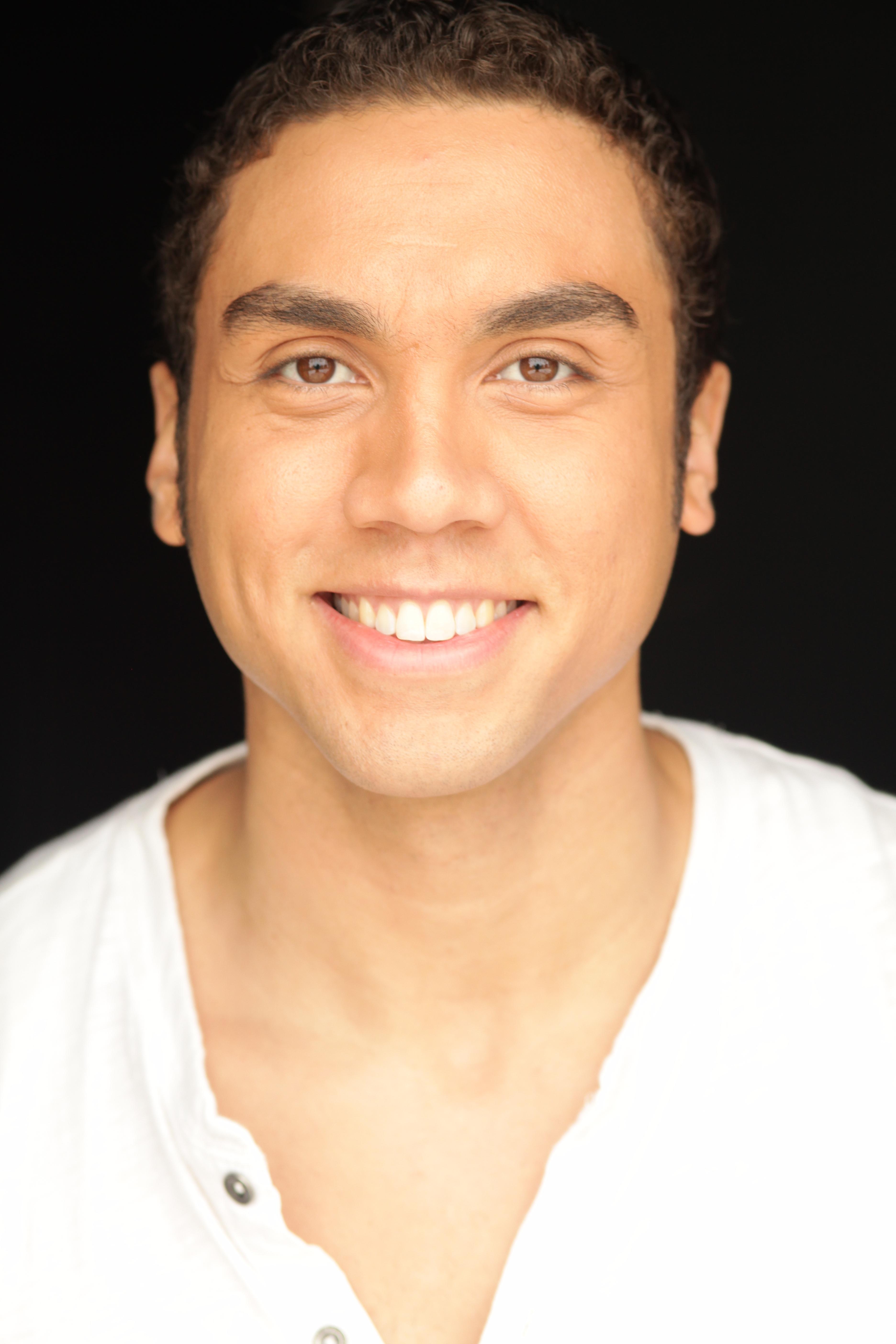 actor Travis A. Knight large photo