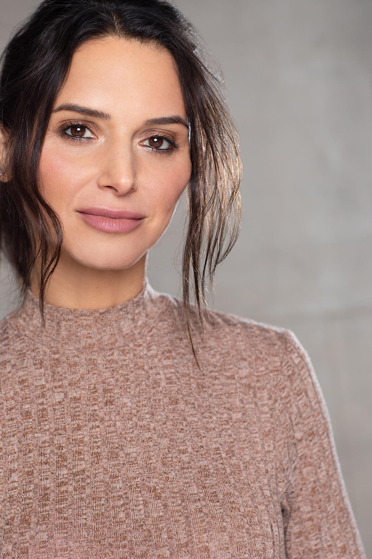 actor Andrea Gabriel large photo