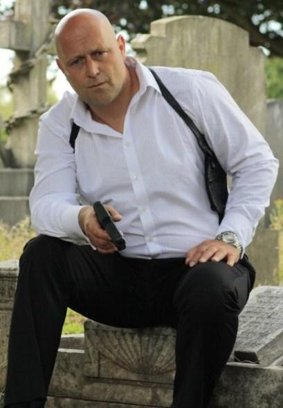 actor Simon DeSilva large photo