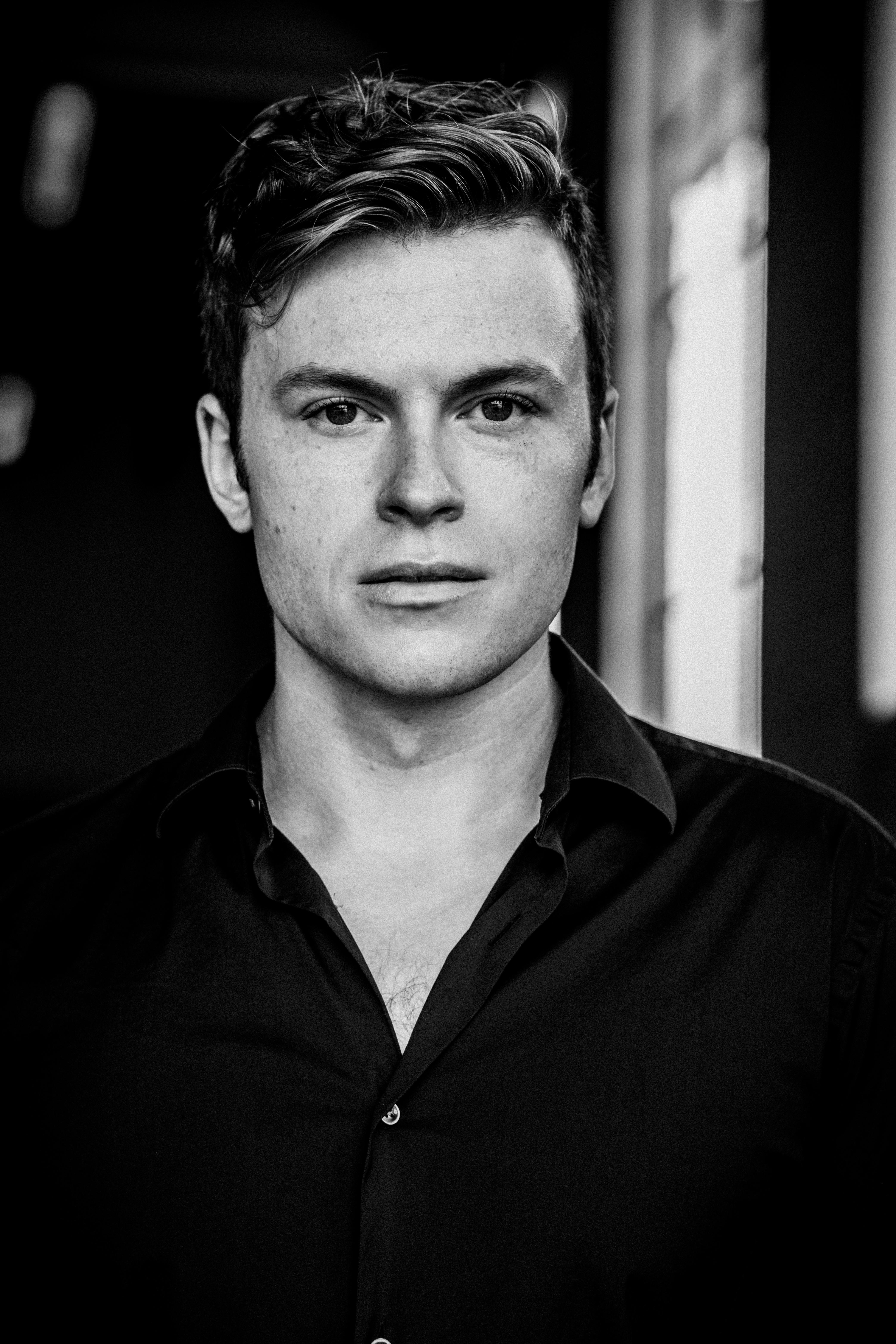 actor Alec Heroux large photo