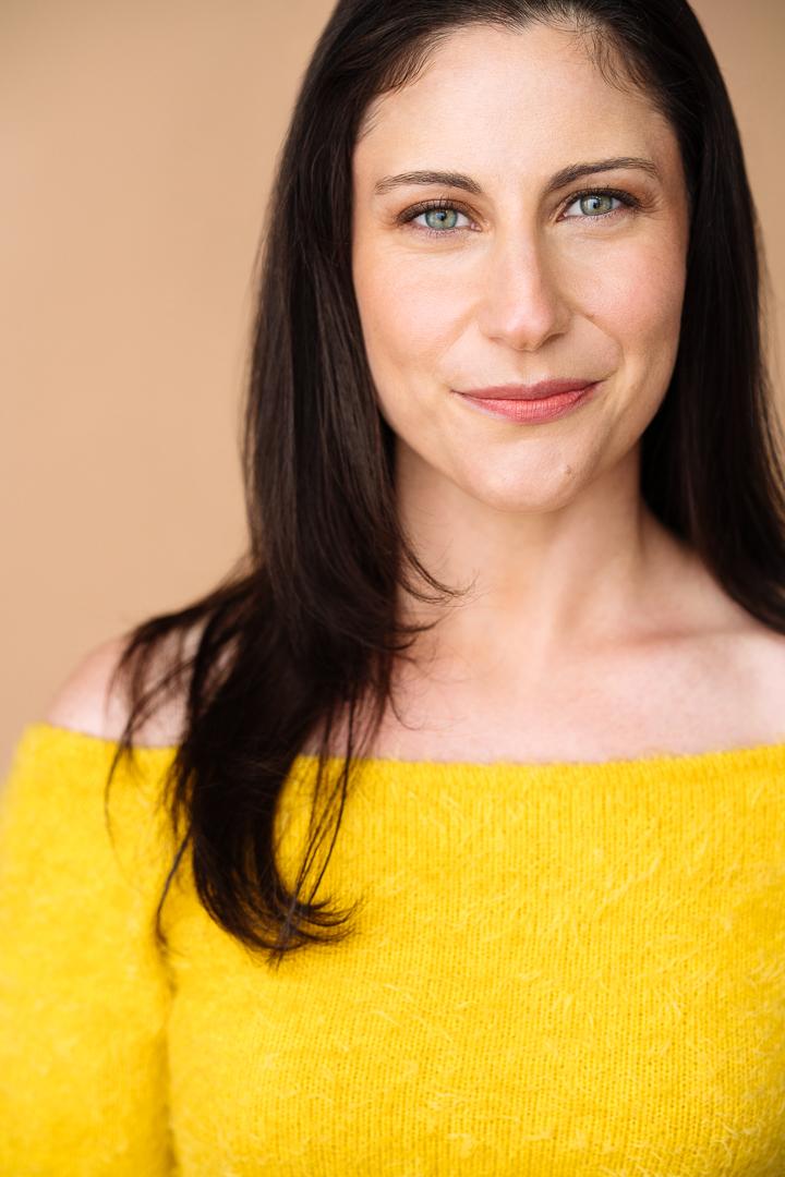 actor Katie Schwartz large photo