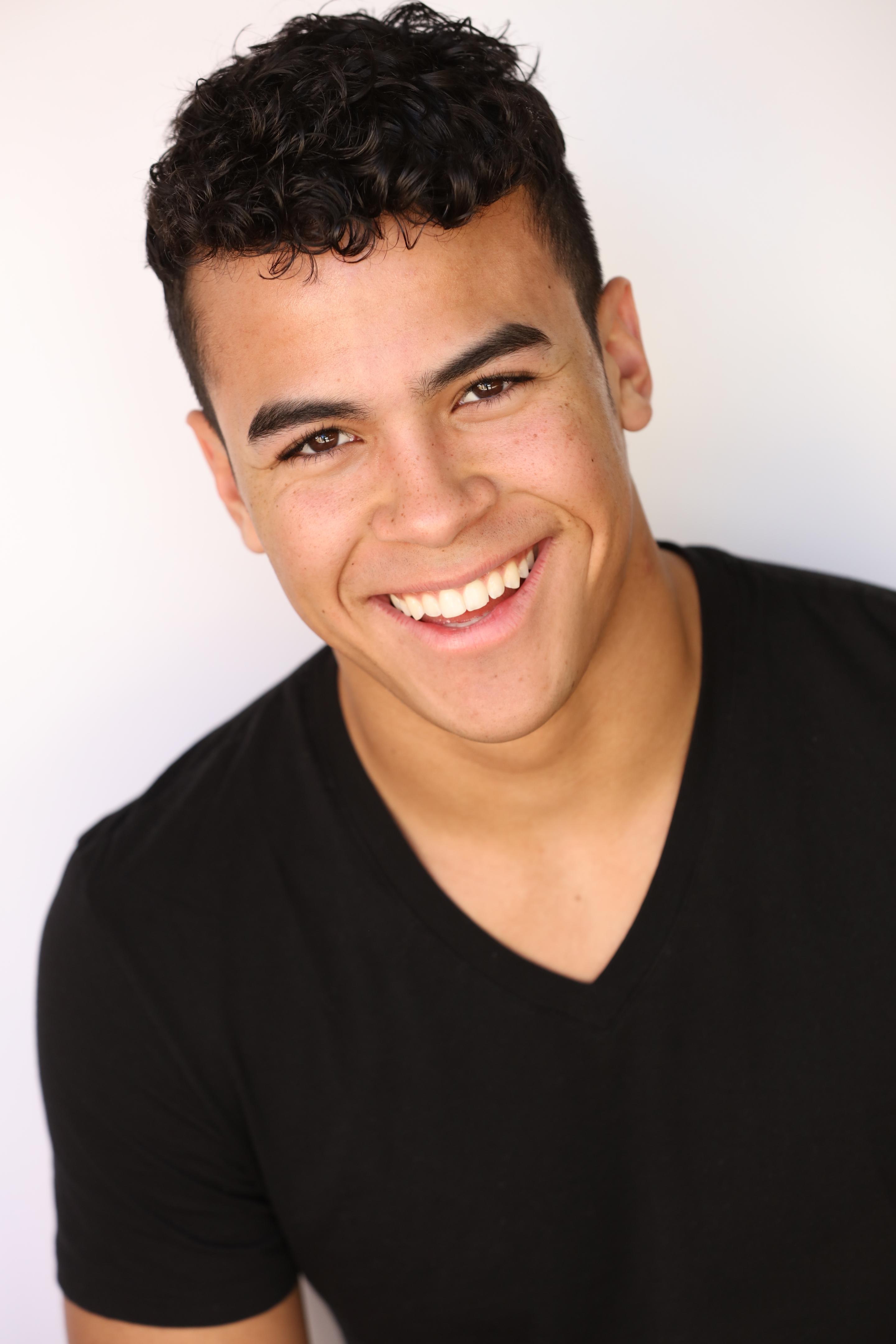 actor Javier Bolanos large photo