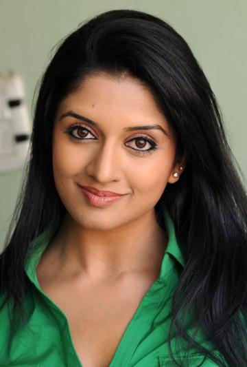 actor Vimala Raman large photo