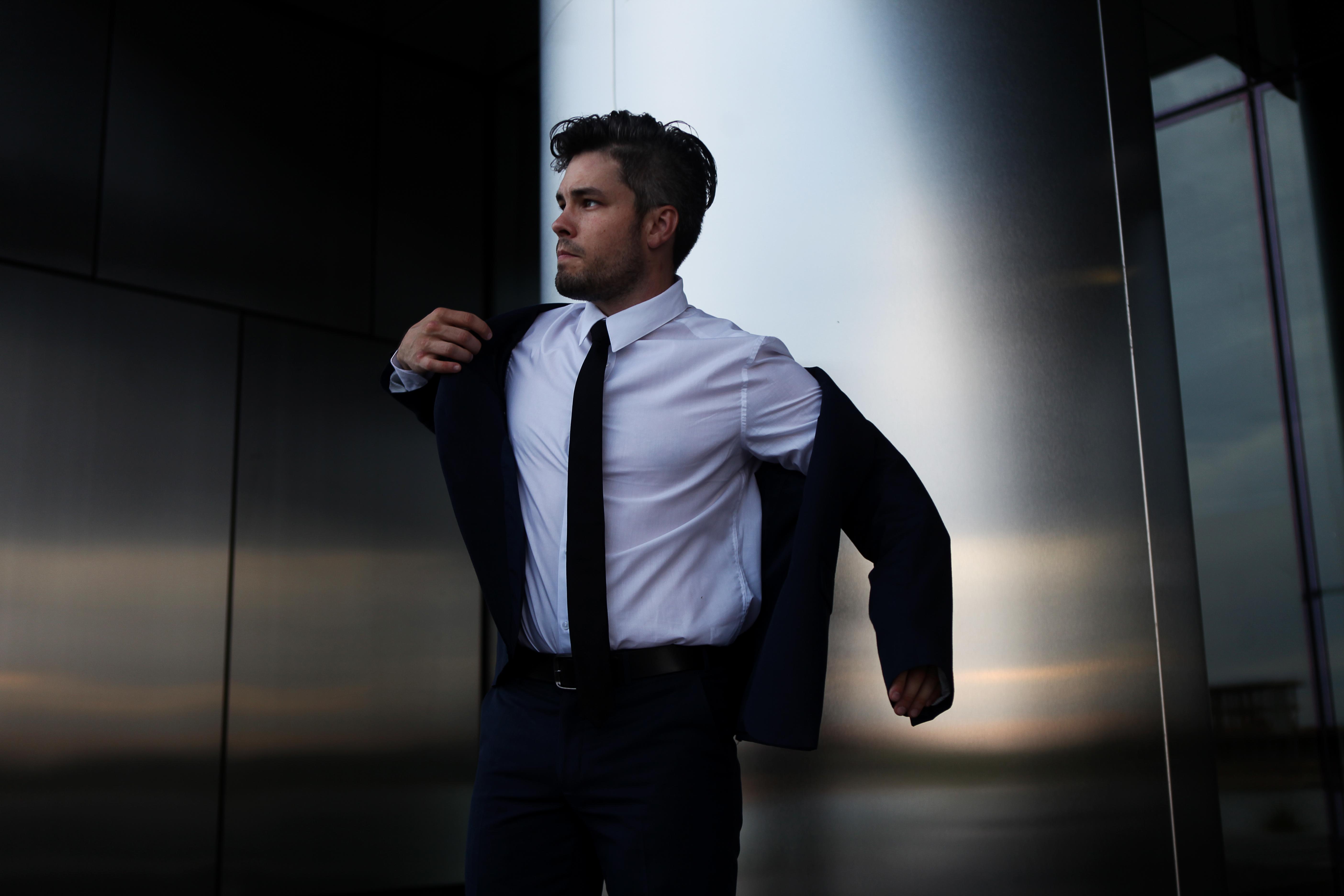 actor Liam Hawley large photo