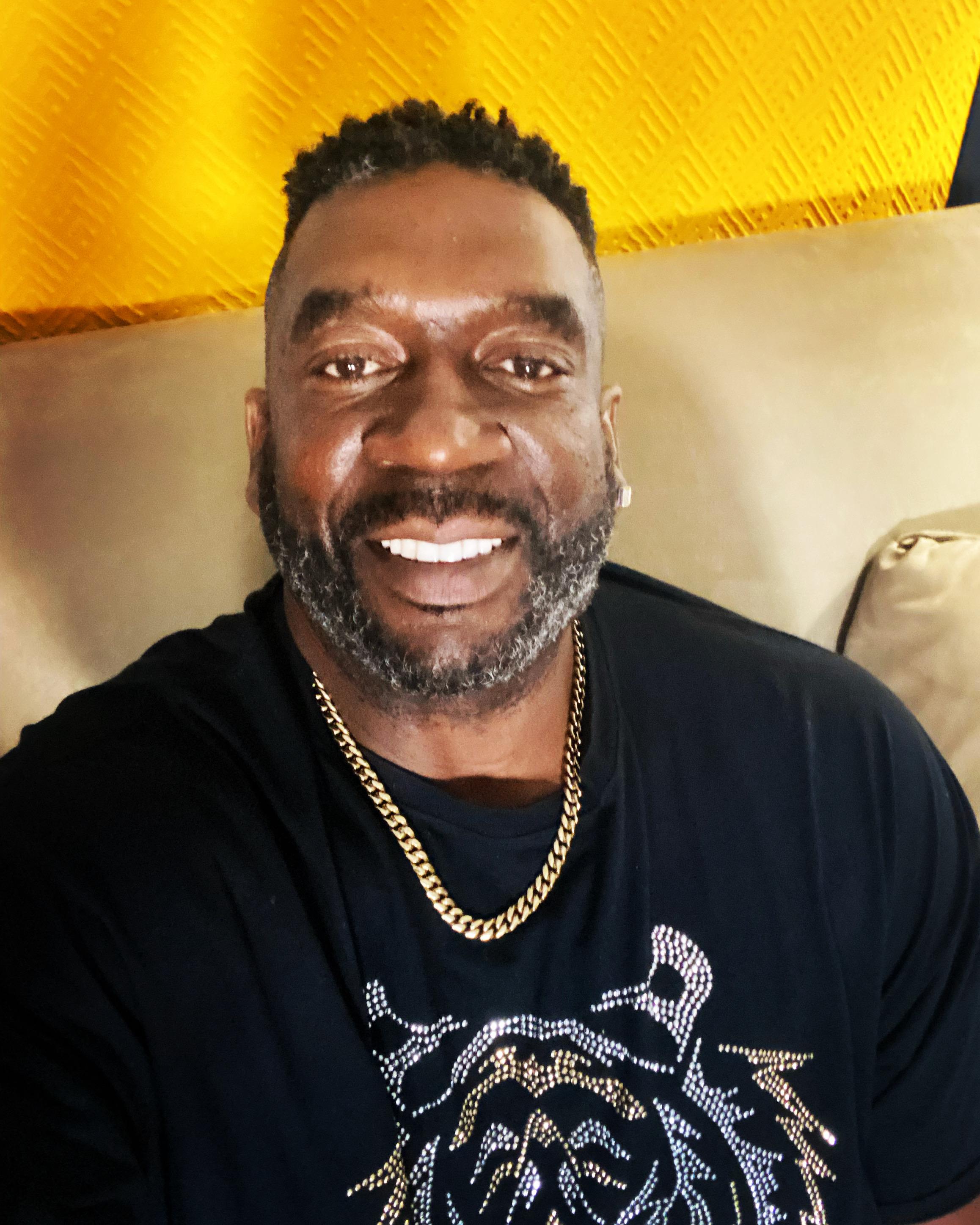 actor Rishard Brown large photo