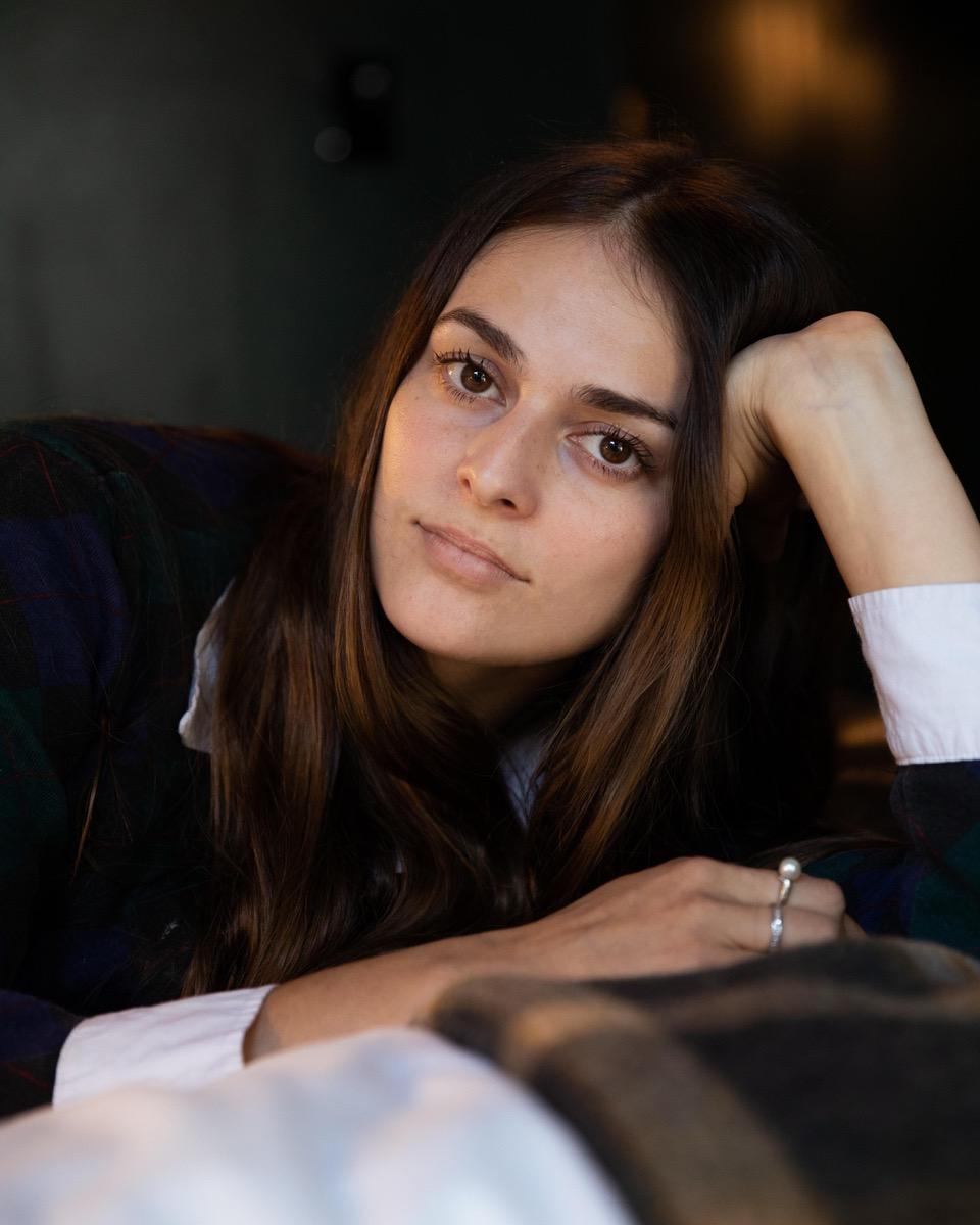 actor Brooke Ramirez large photo