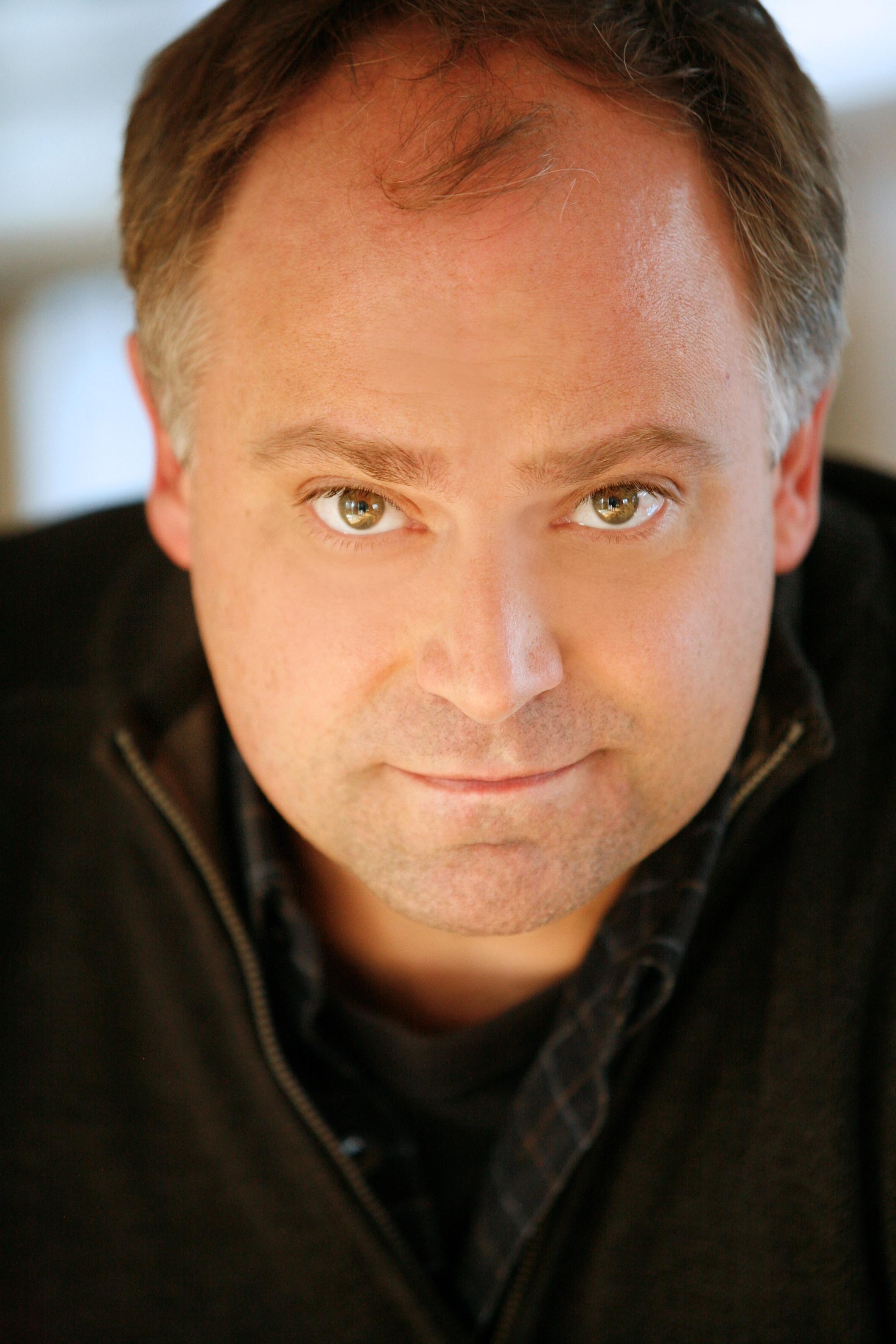 actor Ross Degraw large photo