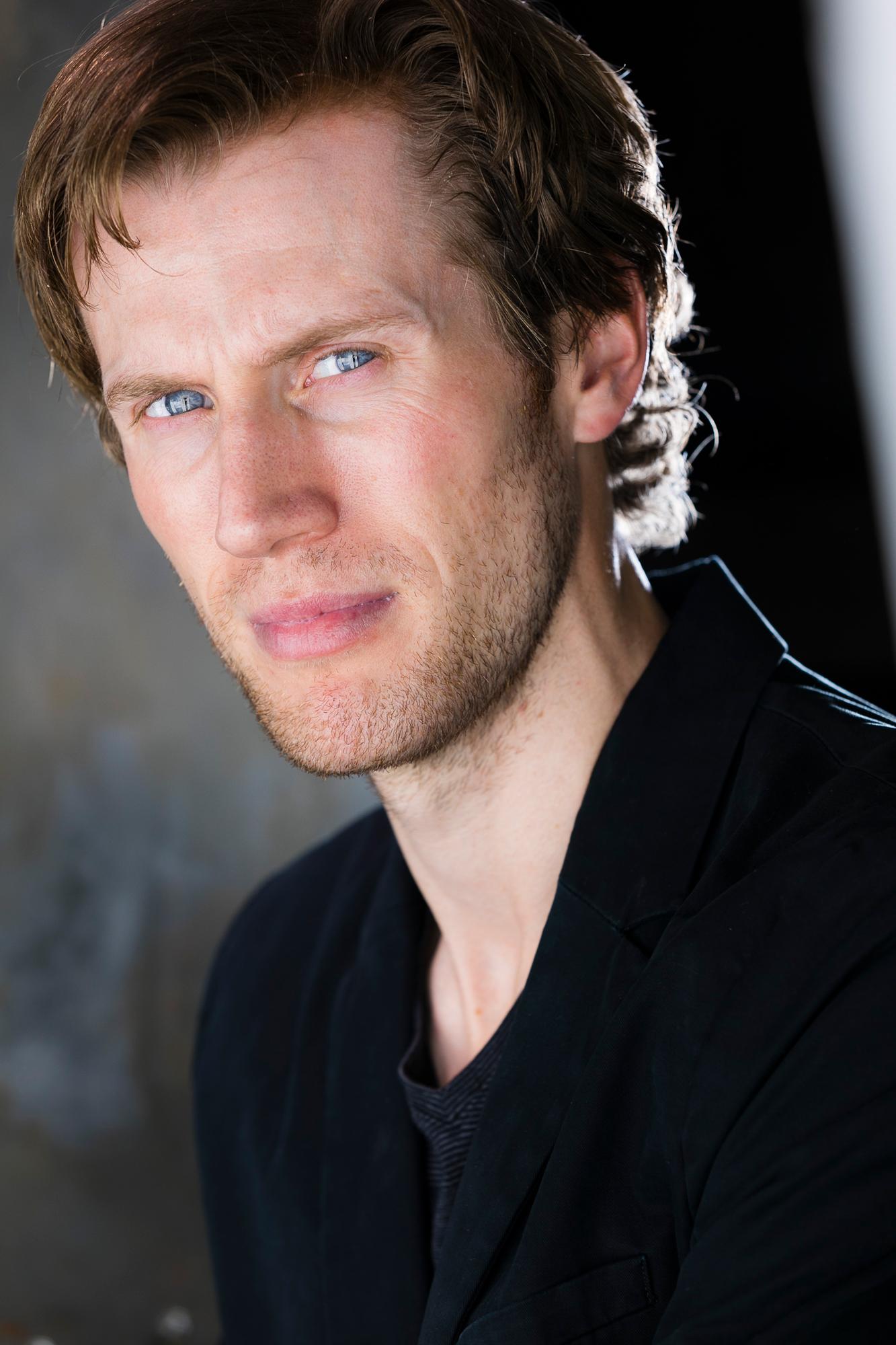 actor Mac Hines large photo