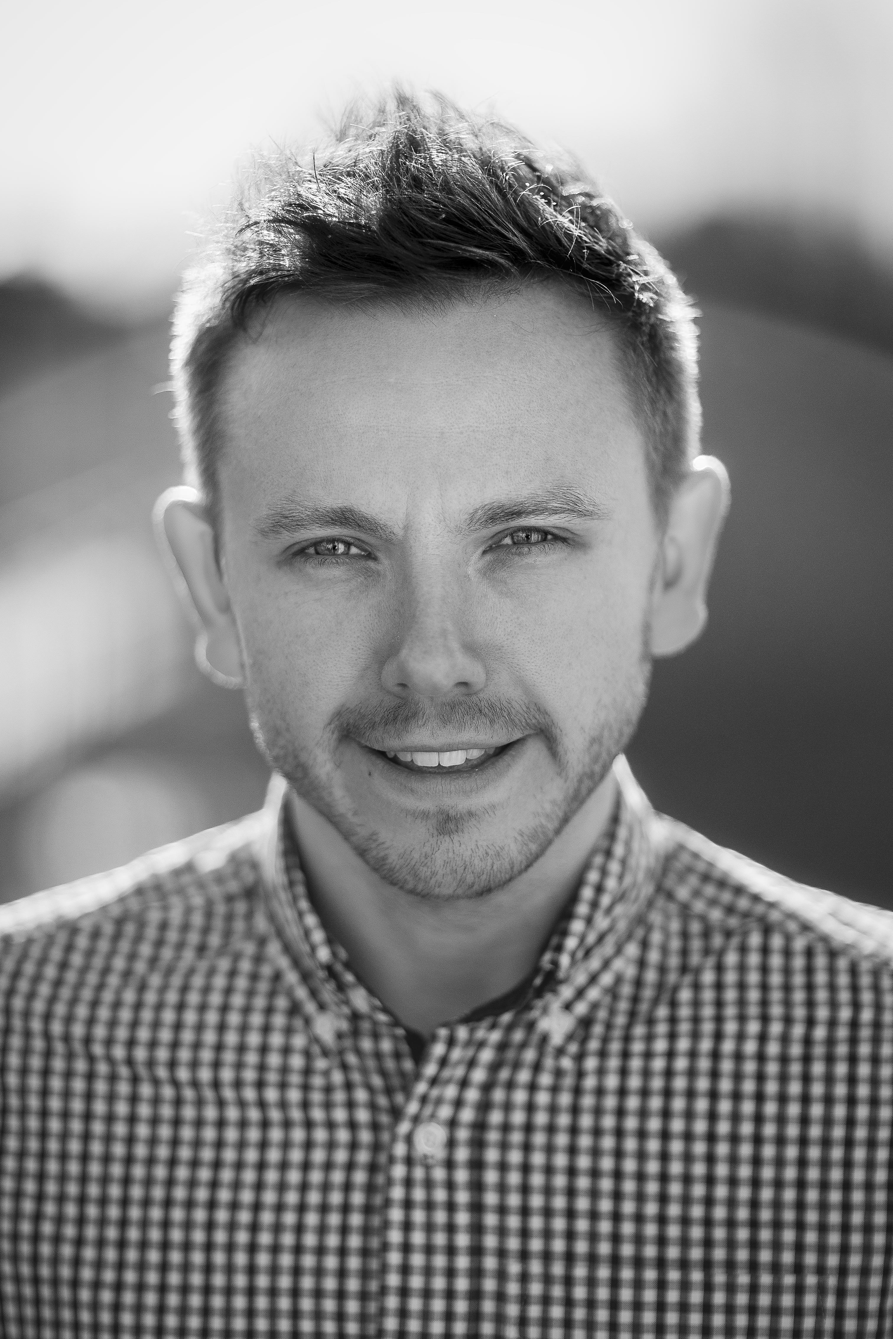 actor Chris Roebuck large photo