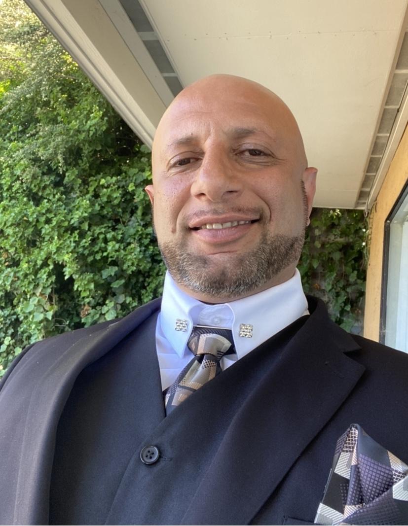 actor Farah Mubayed large photo