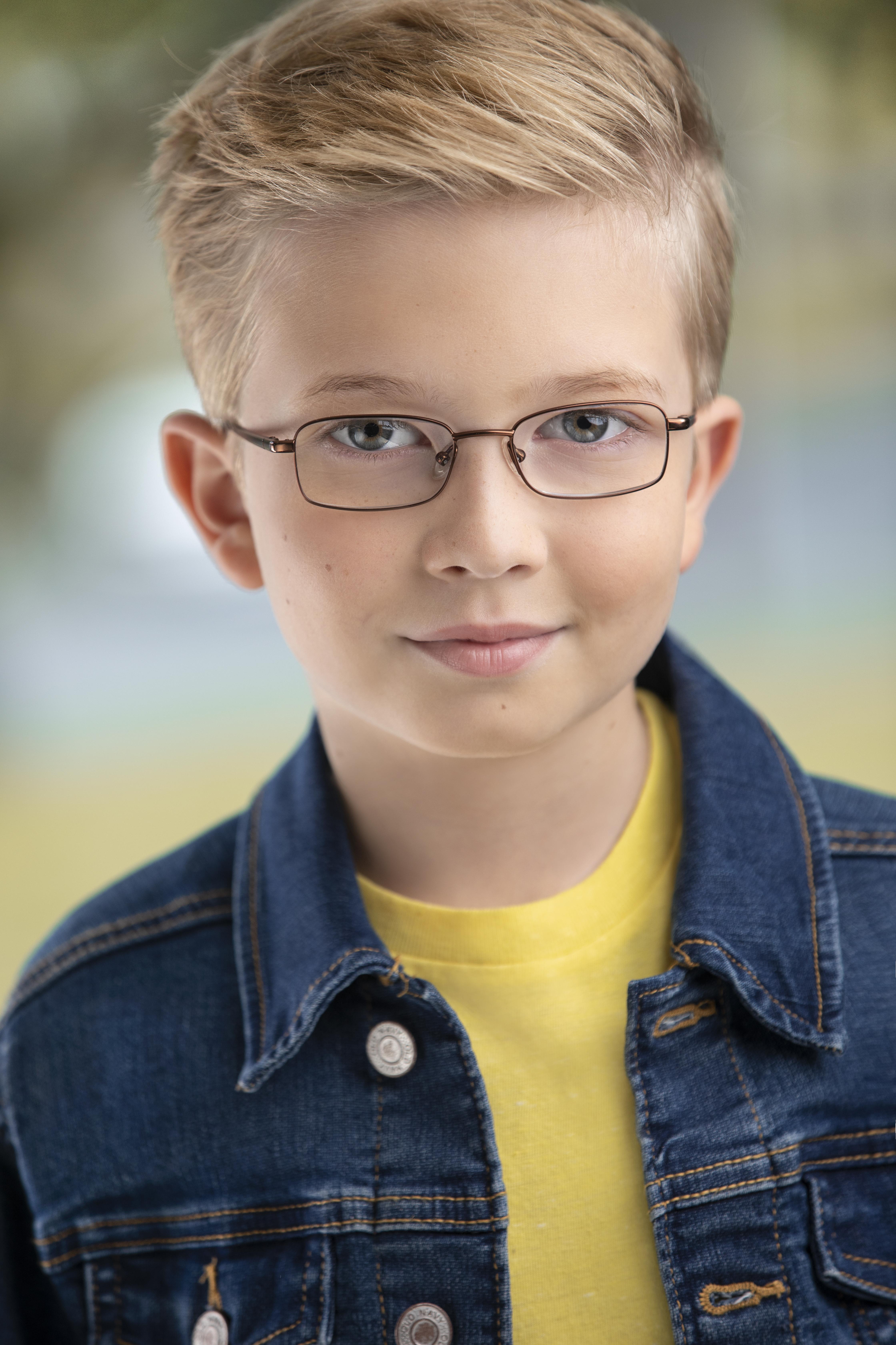 actor Matthew Lamb large photo