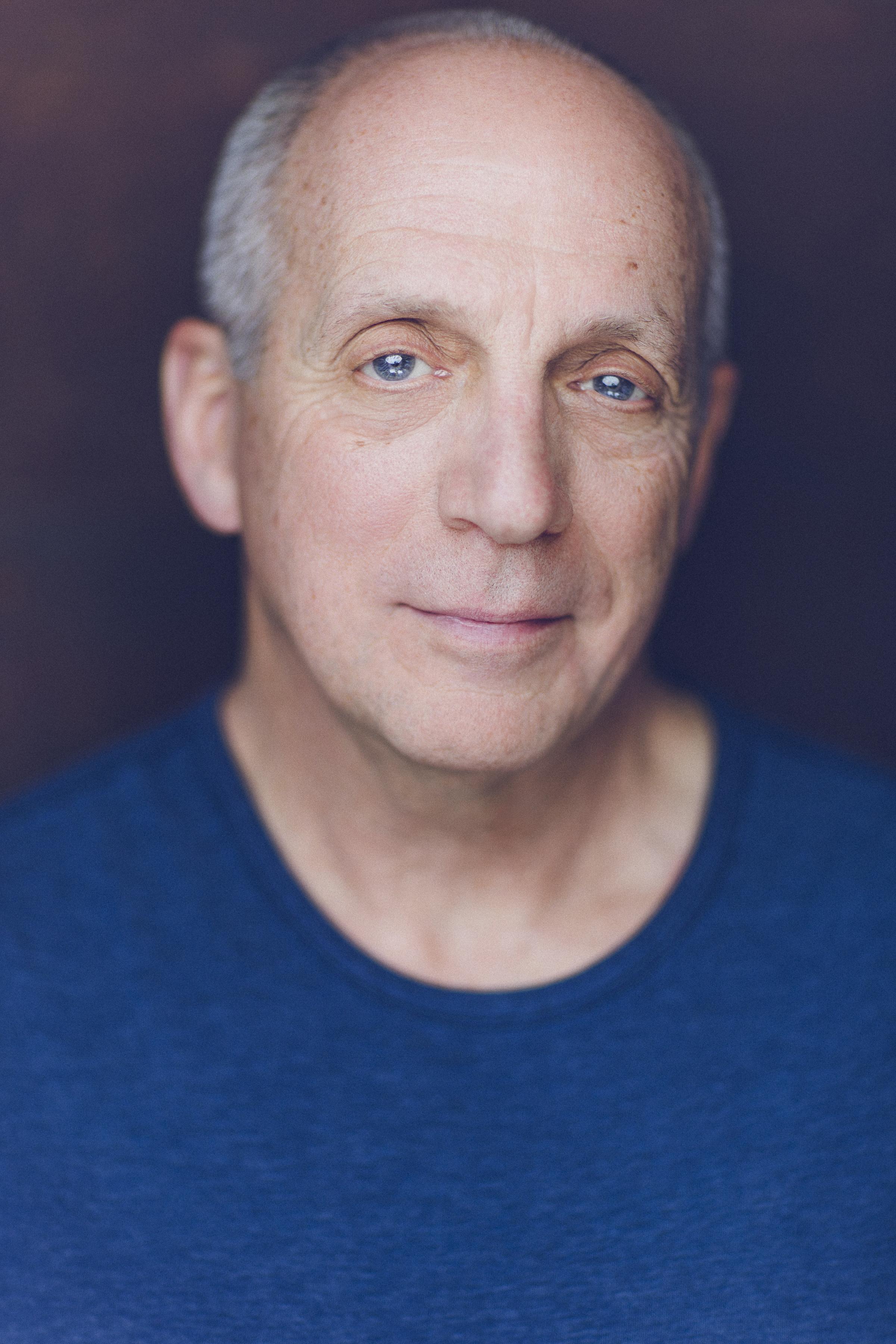 actor Neil Fleischer large photo